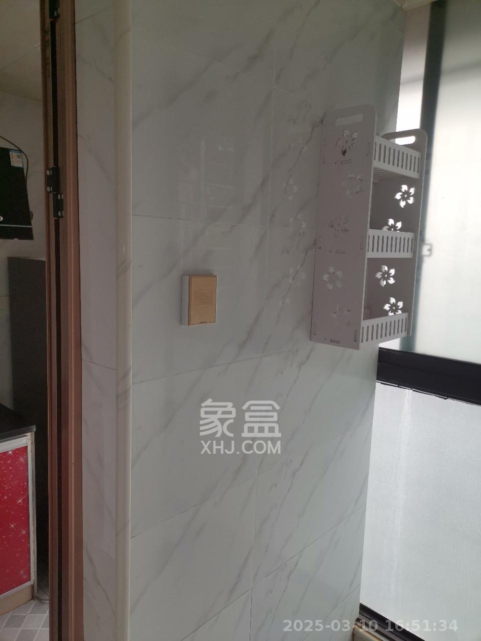 柏家塘小区  1室1厅1卫    1000.0元/月室内图