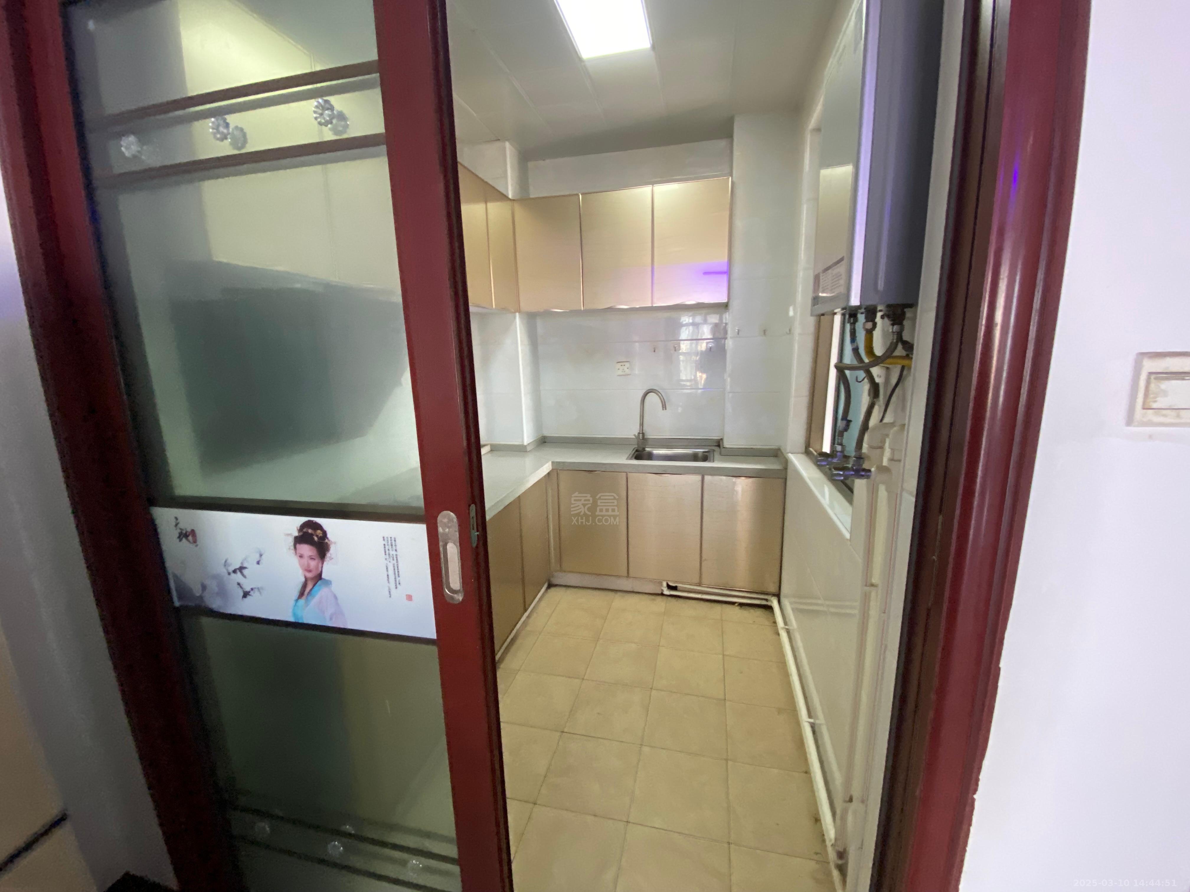 紫金名门 2室1厅1卫 1500.0元/月 紫金名门 2室1厅1卫 1500.0元/月室内图