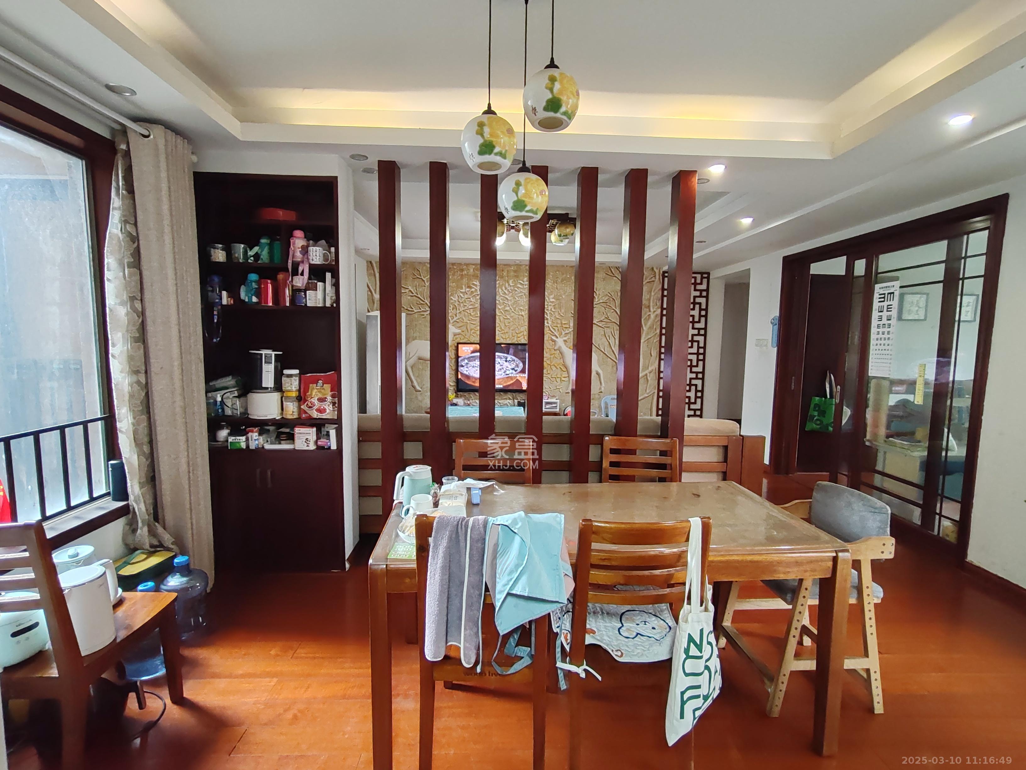 华润凤凰城三期 3室2厅2卫 2100.0元/月 华润凤凰城三期 3室2厅2卫 2100.0元/月室内图