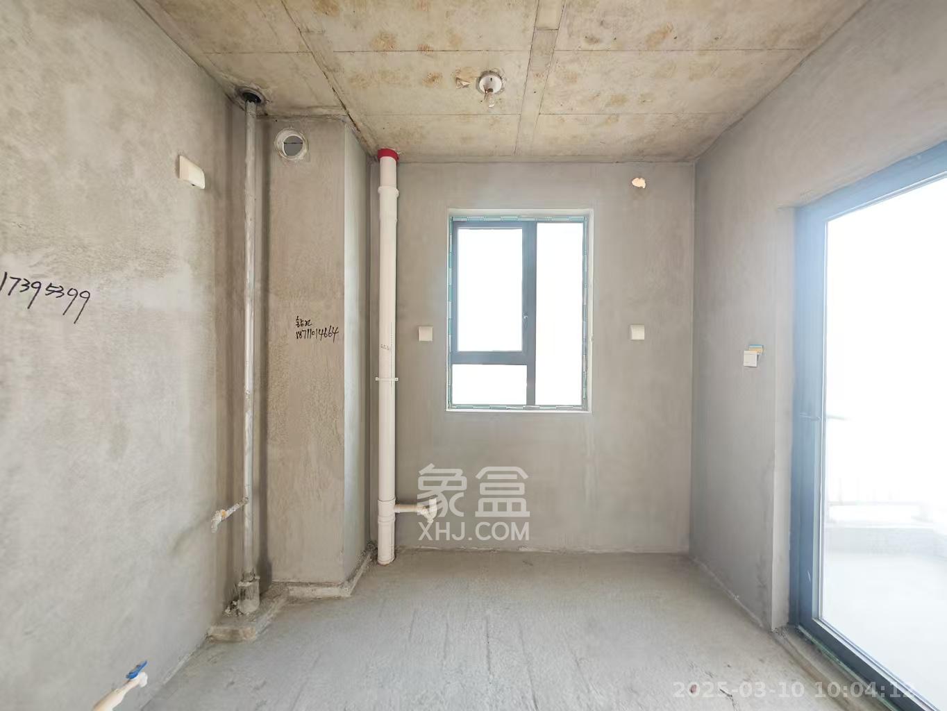 伊景园滨河苑 3室2厅2卫 900.0元/月 伊景园滨河苑 3室2厅2卫 900.0元/月室内图