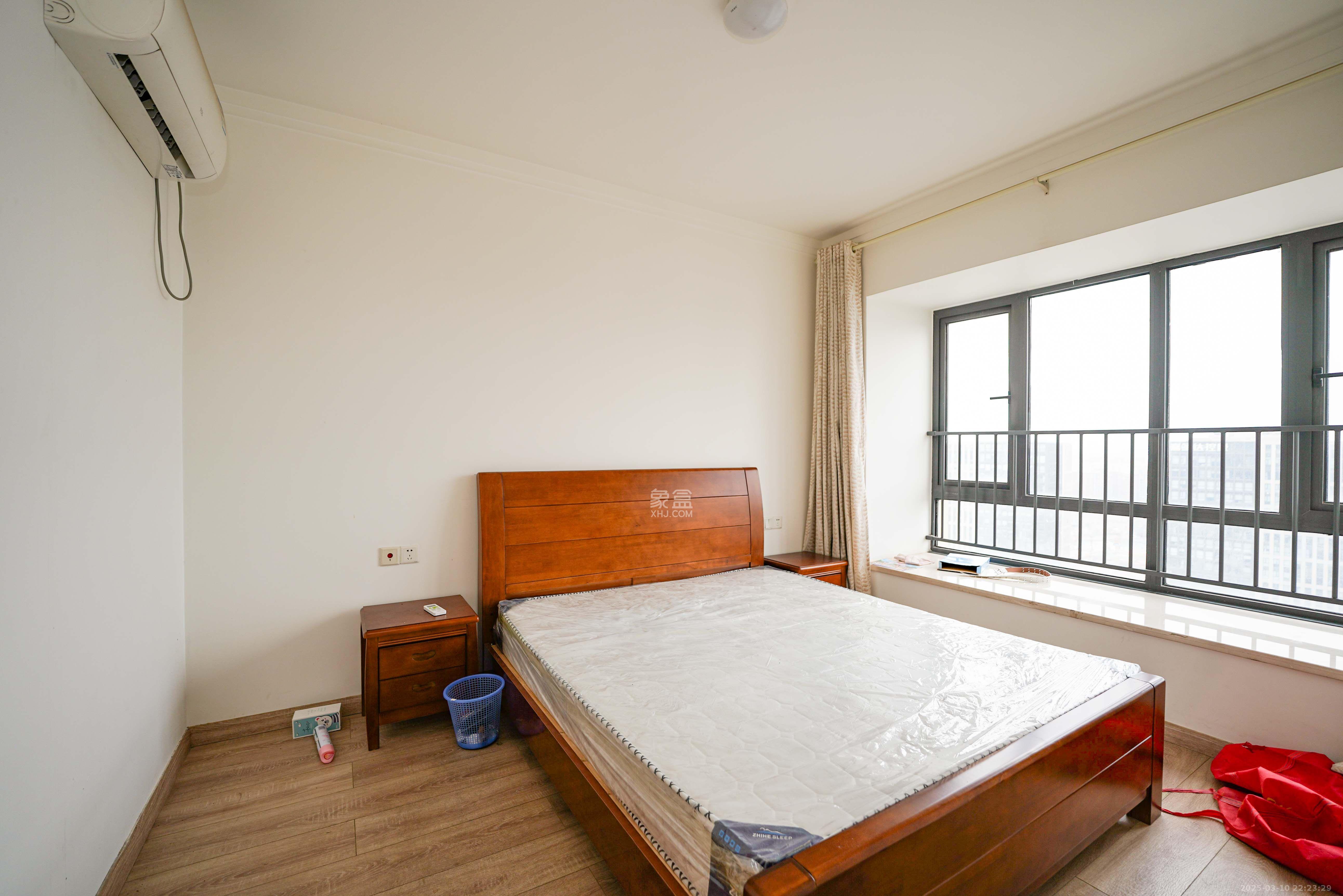 汇金城/嘉华城(二期、三期) 3室2厅2卫 2600.0元/月 汇金城/嘉华城(二期、三期) 3室2厅2卫 2600.0元/月室内图