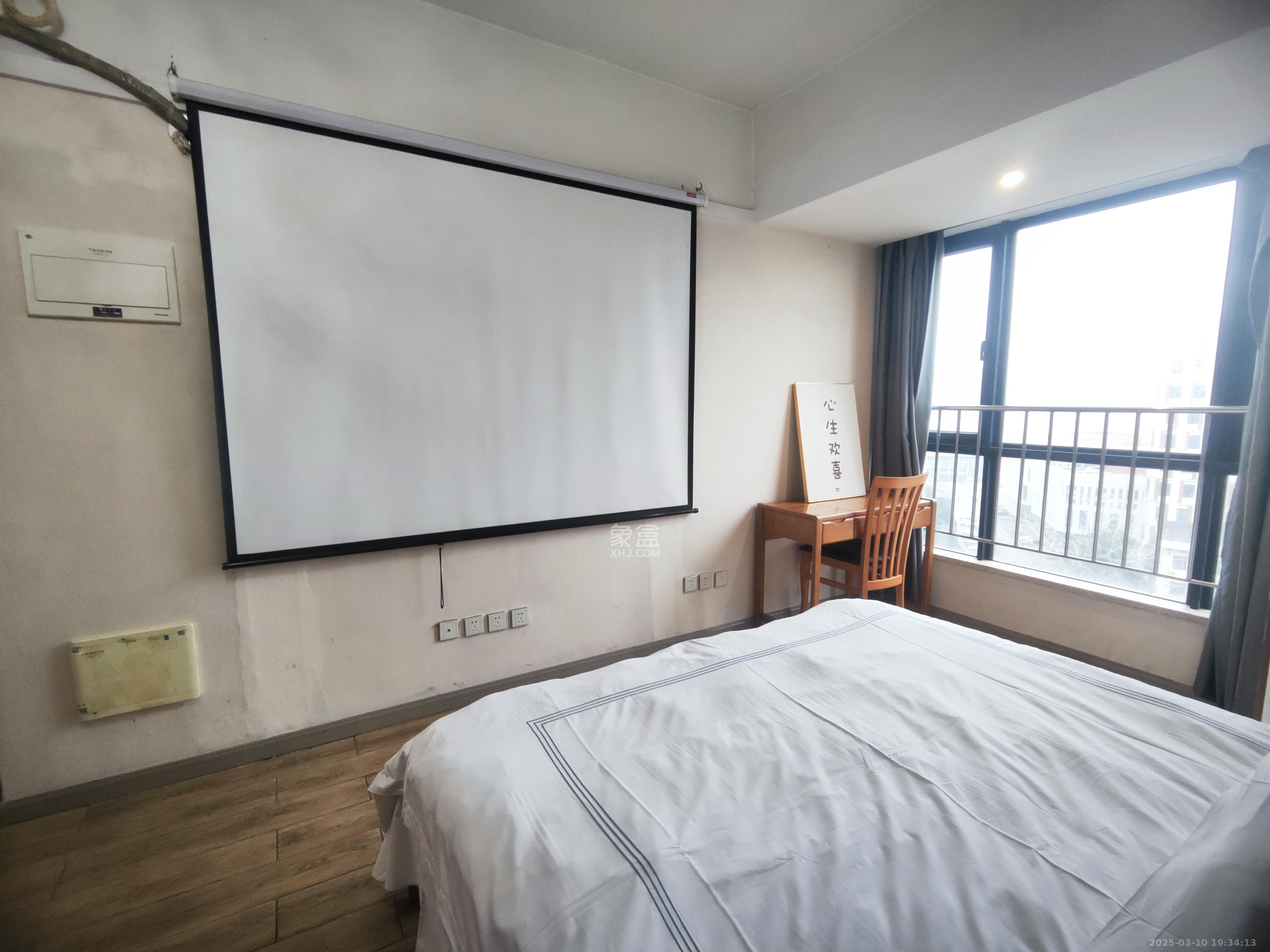 德思勤城市广场(宝格丽公寓) 1室0厅1卫 1600.0元/月 德思勤城市广场(宝格丽公寓) 1室0厅1卫 1600.0元/月室内图