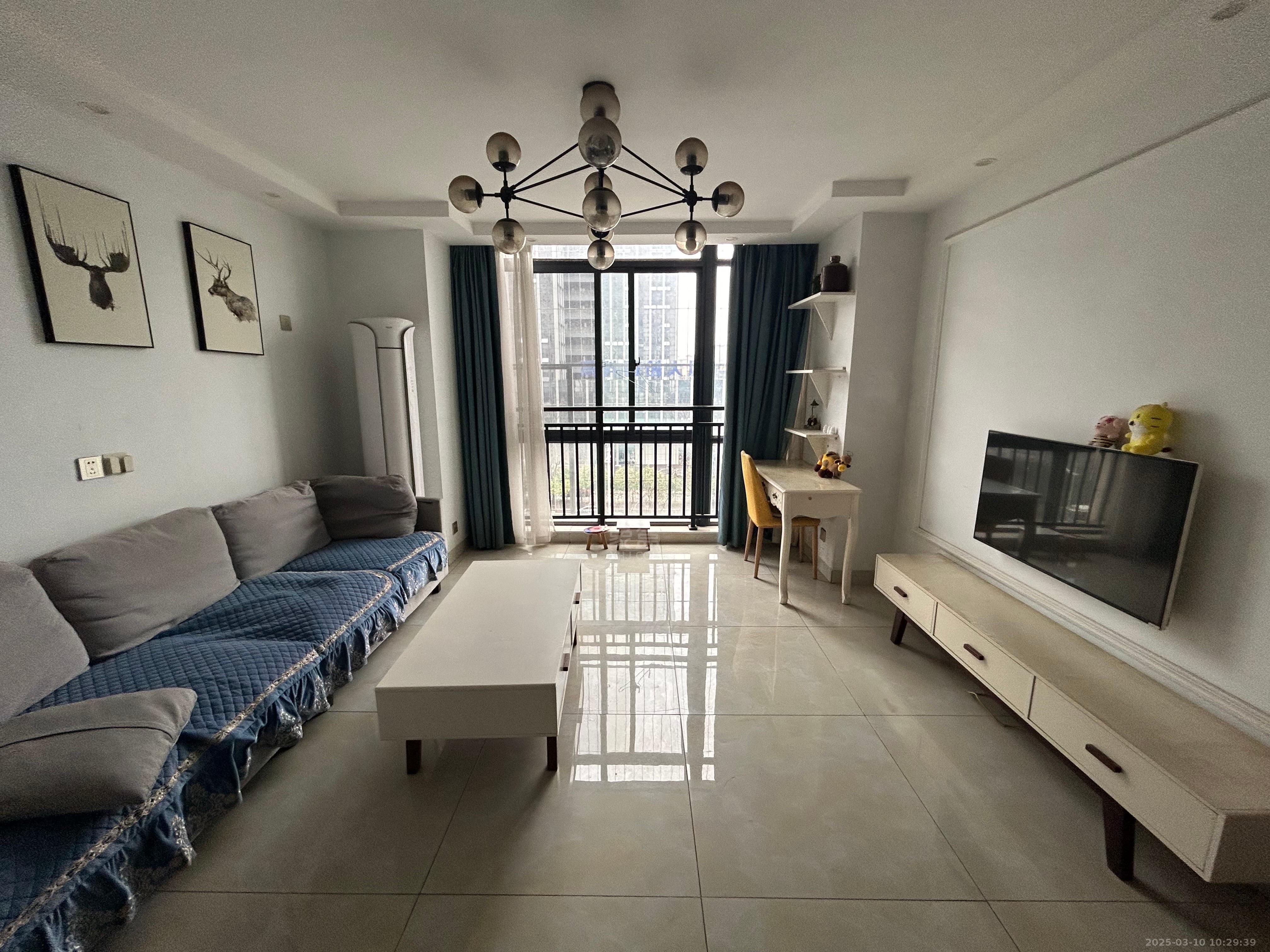 九八缔景城 2室1厅1卫 1700.0元/月 九八缔景城 2室1厅1卫 1700.0元/月室内图