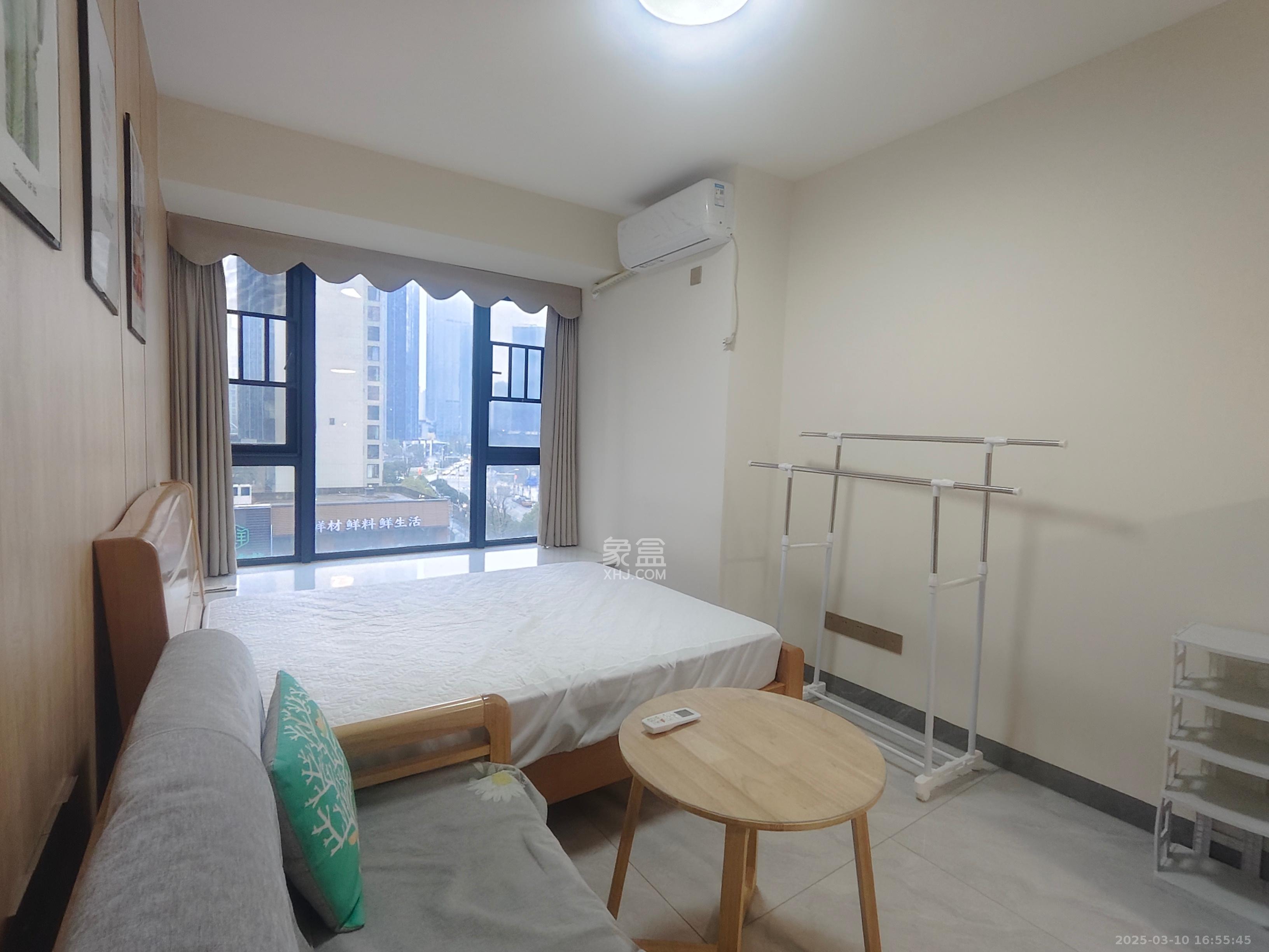 卓越浅水湾  1室1厅1卫   1550.00元/月室内图