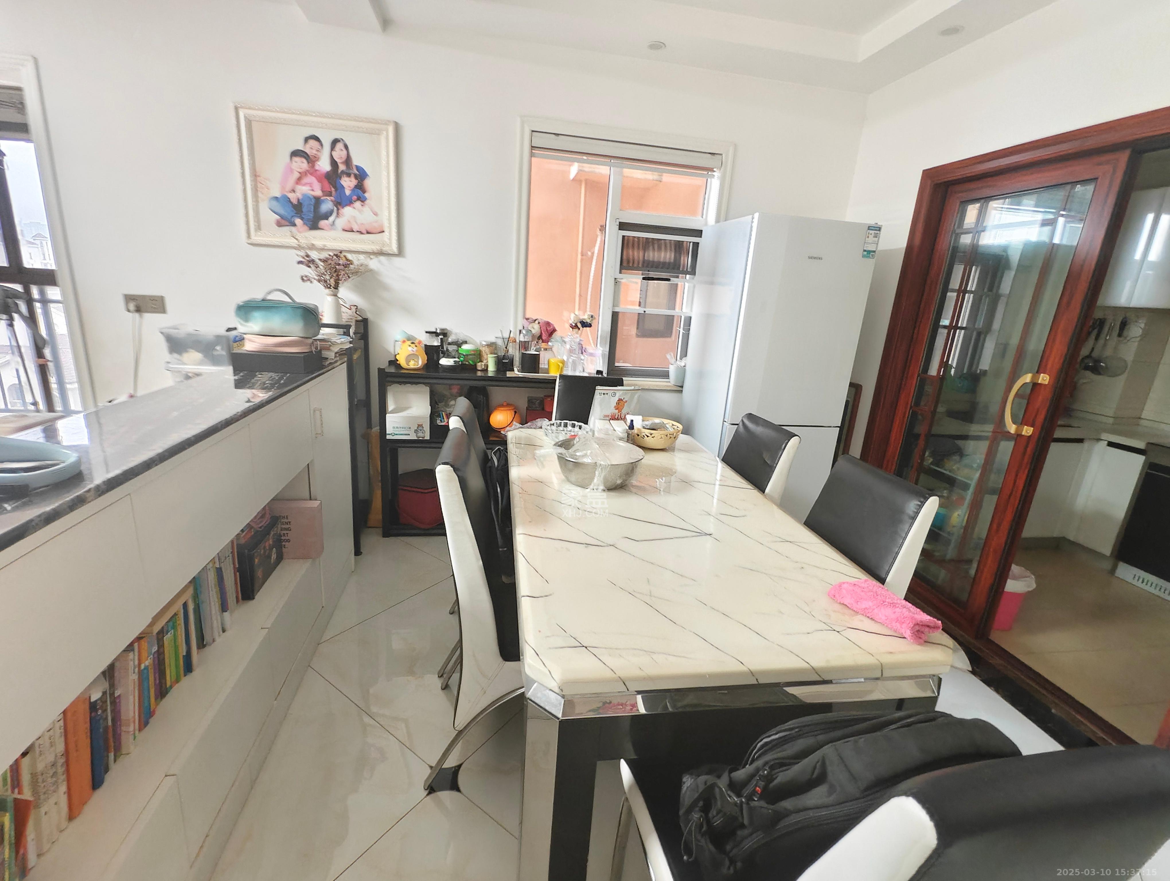 米兰春天 4室2厅2卫 2800.0元/月 米兰春天 4室2厅2卫 2800.0元/月室内图