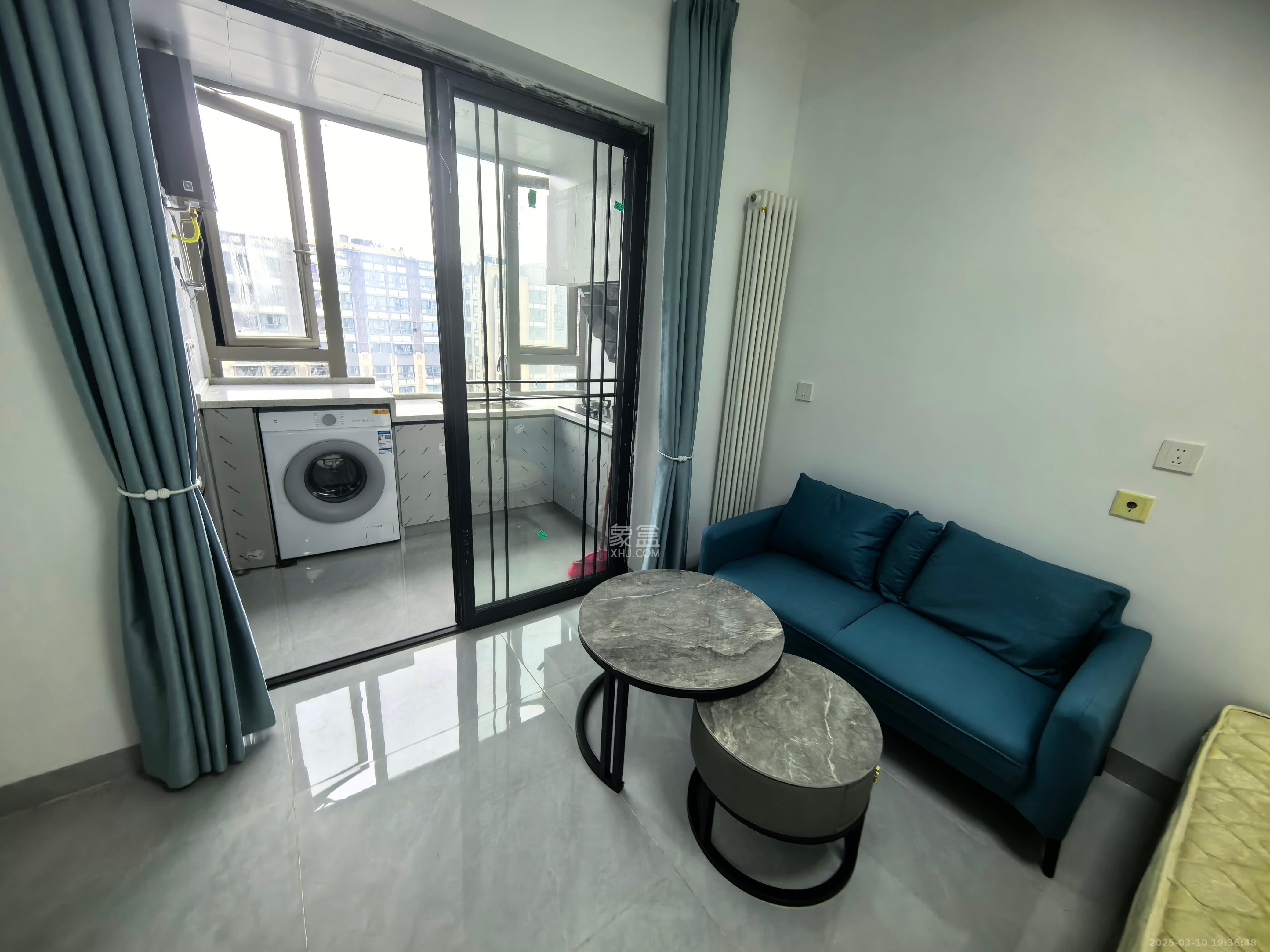 怡海星城 1室1厅1卫 1200.0元/月 怡海星城 1室1厅1卫 1200.0元/月室内图