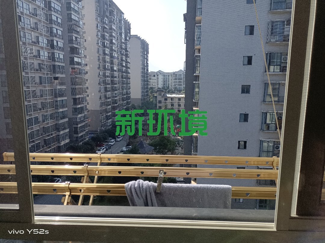 天健佳苑  2室2厅1卫   45.00万客厅