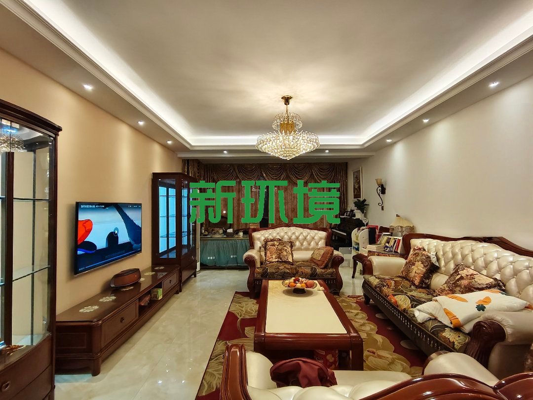 幸福阳光小区  3室2厅2卫   58.80万客厅