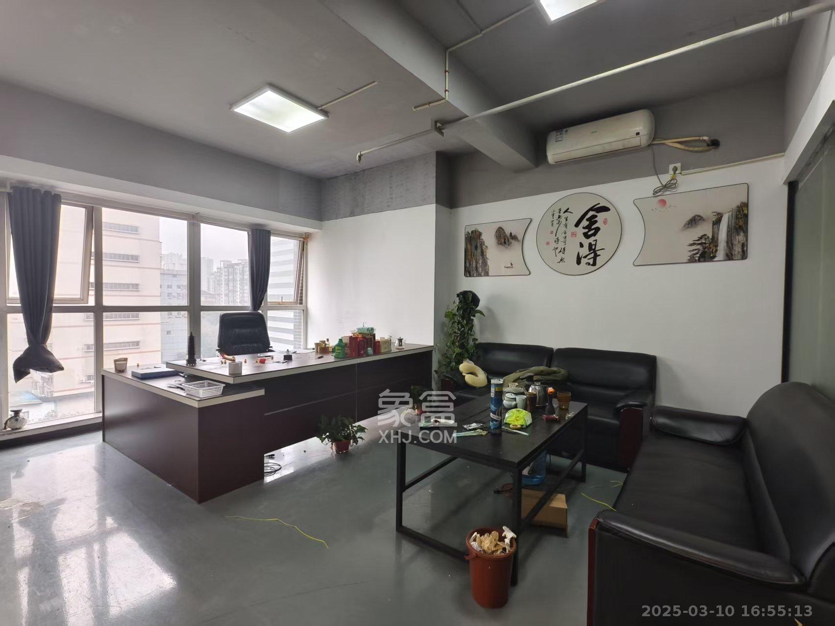 汇富中心   167.0㎡     5500.00元/月室内图