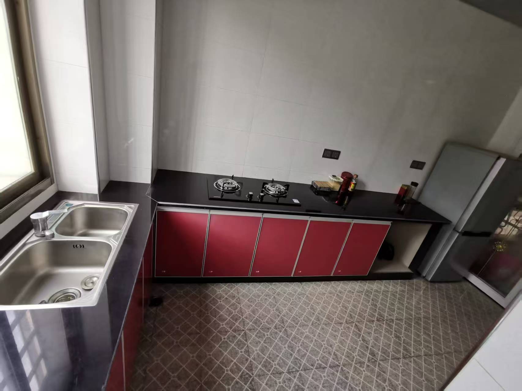 广成大厦 3室2厅1卫 1800.0元/月 广成大厦 3室2厅1卫 1800.0元/月室内图