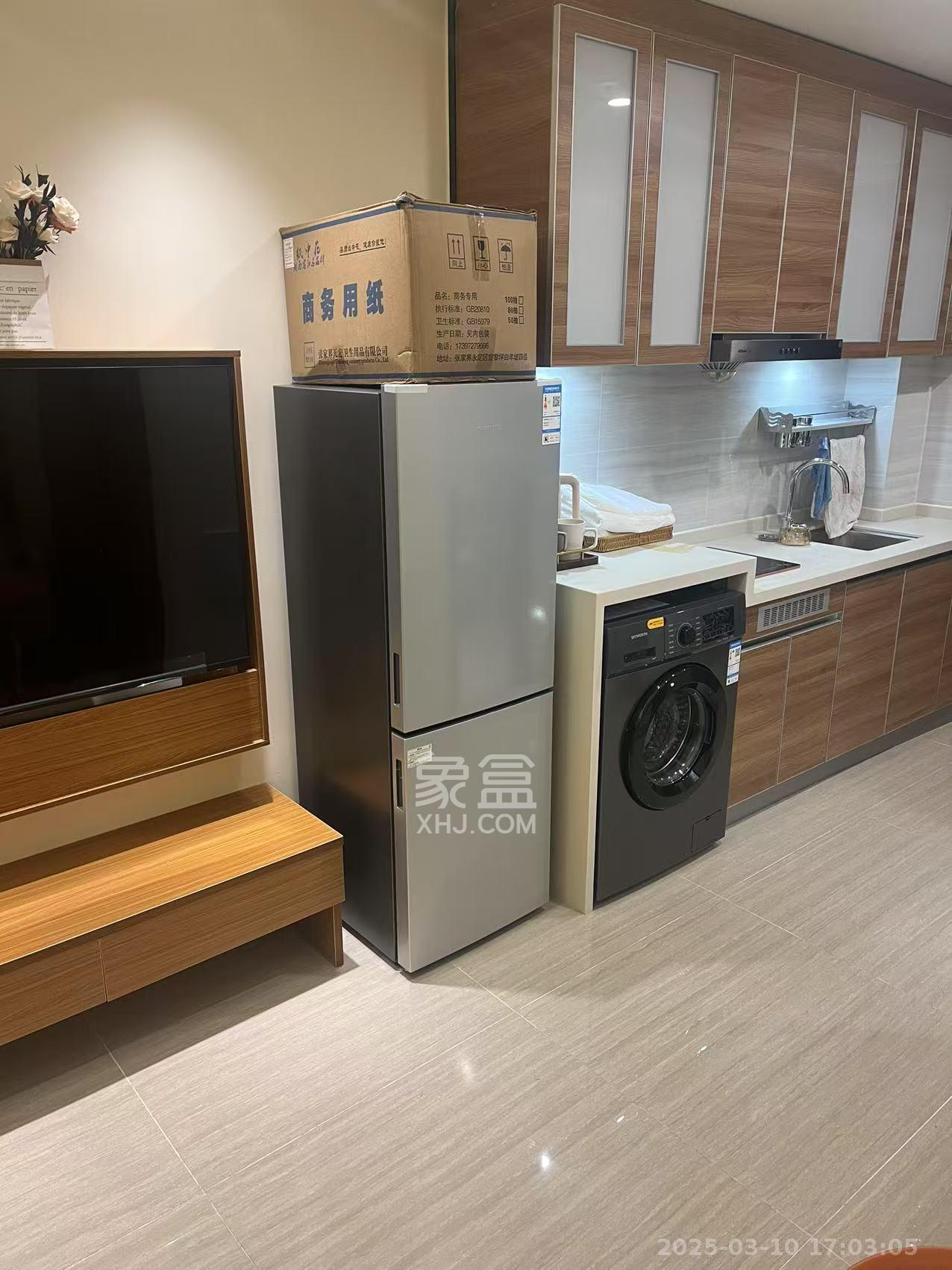 恒大清澜苑（恒大御景半岛四期）  1室1厅1卫   1800.00元/月室内图