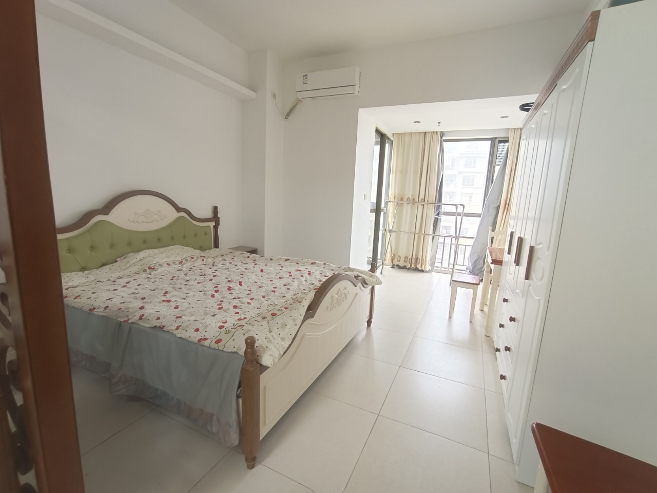 海岸壹号 1室1厅1卫 100.0万 海岸壹号 1室1厅1卫 100.0万室内图