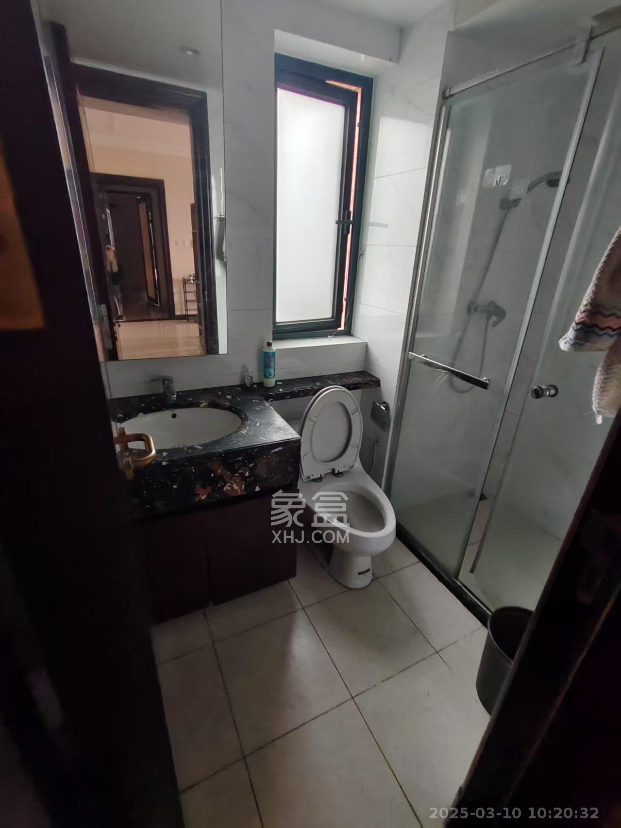 恒大雅苑 3室1厅1卫 2000.0元/月 恒大雅苑 3室1厅1卫 2000.0元/月室内图