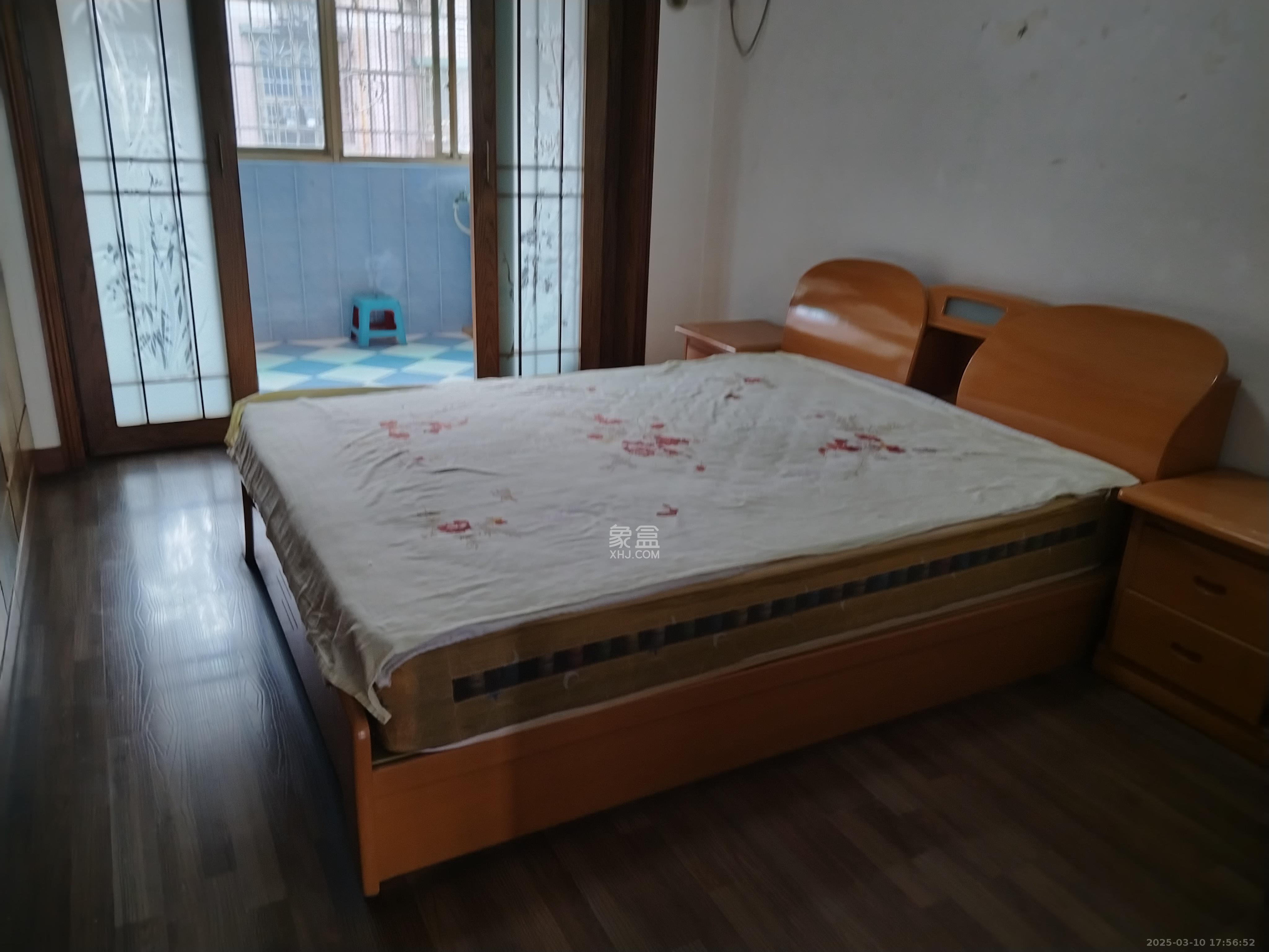 丽都苑  3室2厅1卫    1500.0元/月室内图