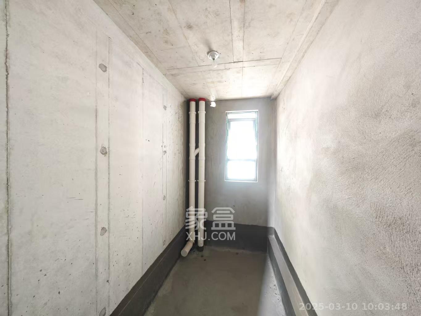 伊景园滨河苑 3室2厅2卫 900.0元/月 伊景园滨河苑 3室2厅2卫 900.0元/月室内图