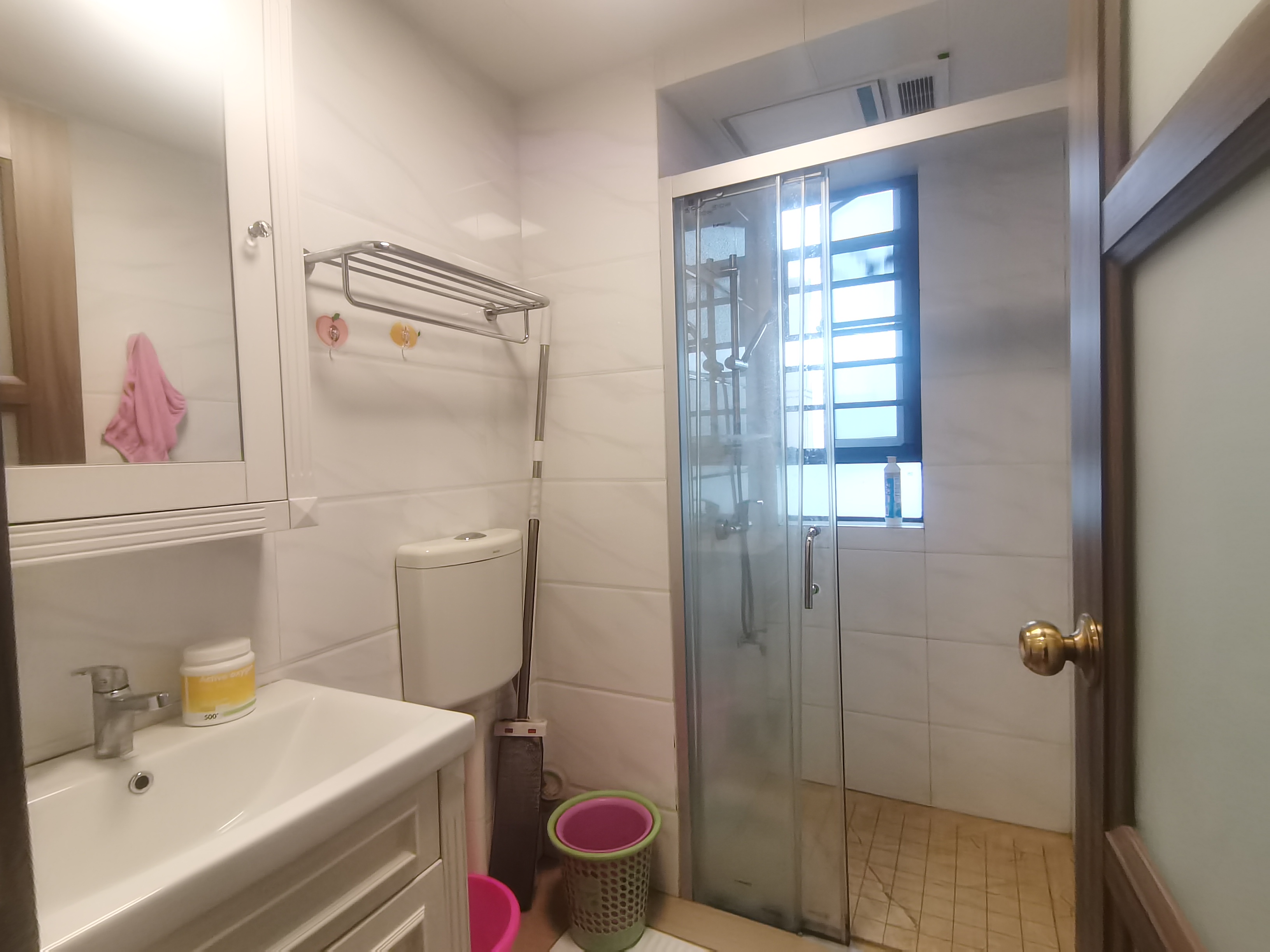 碧桂园梓山府 4室2厅2卫 2600.0元/月 碧桂园梓山府 4室2厅2卫 2600.0元/月室内图