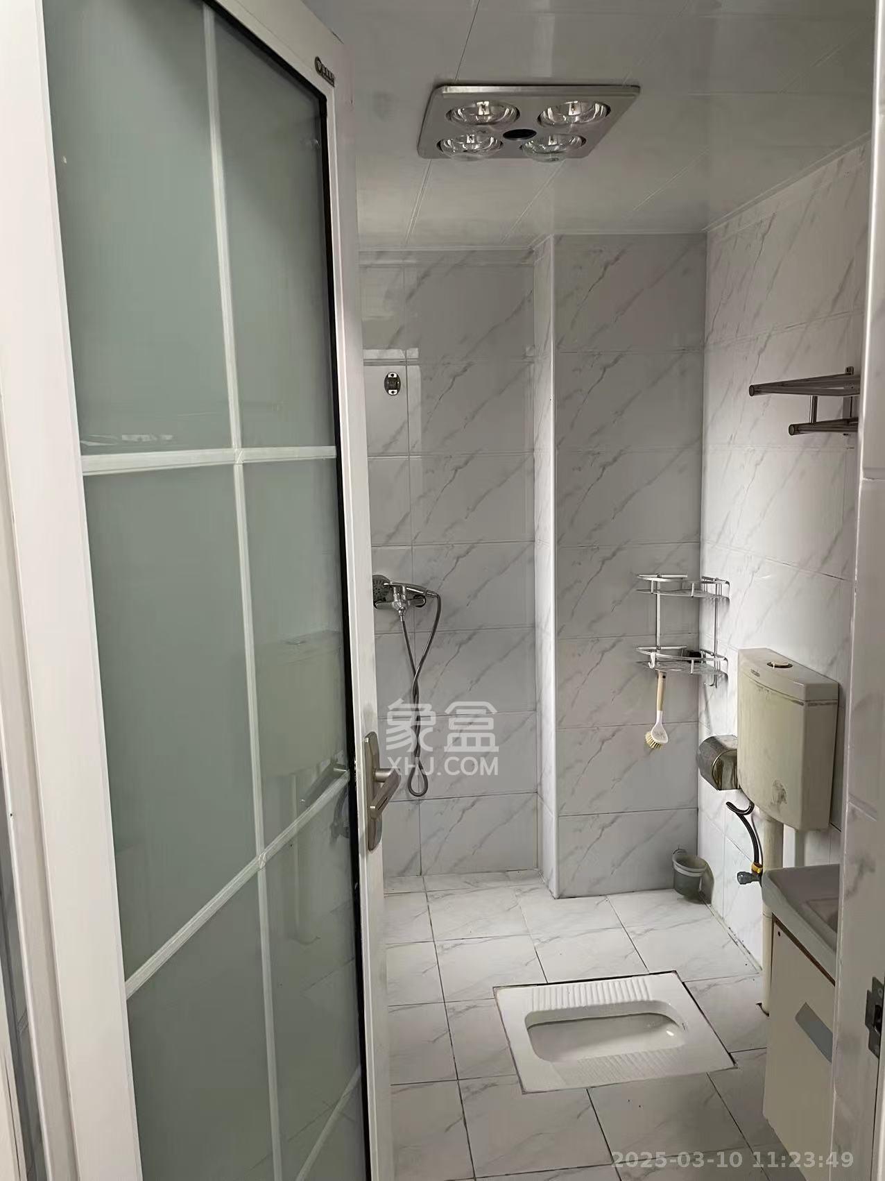 中国铁建梅溪青秀二期  1室0厅0卫   1250.00元/月室内图
