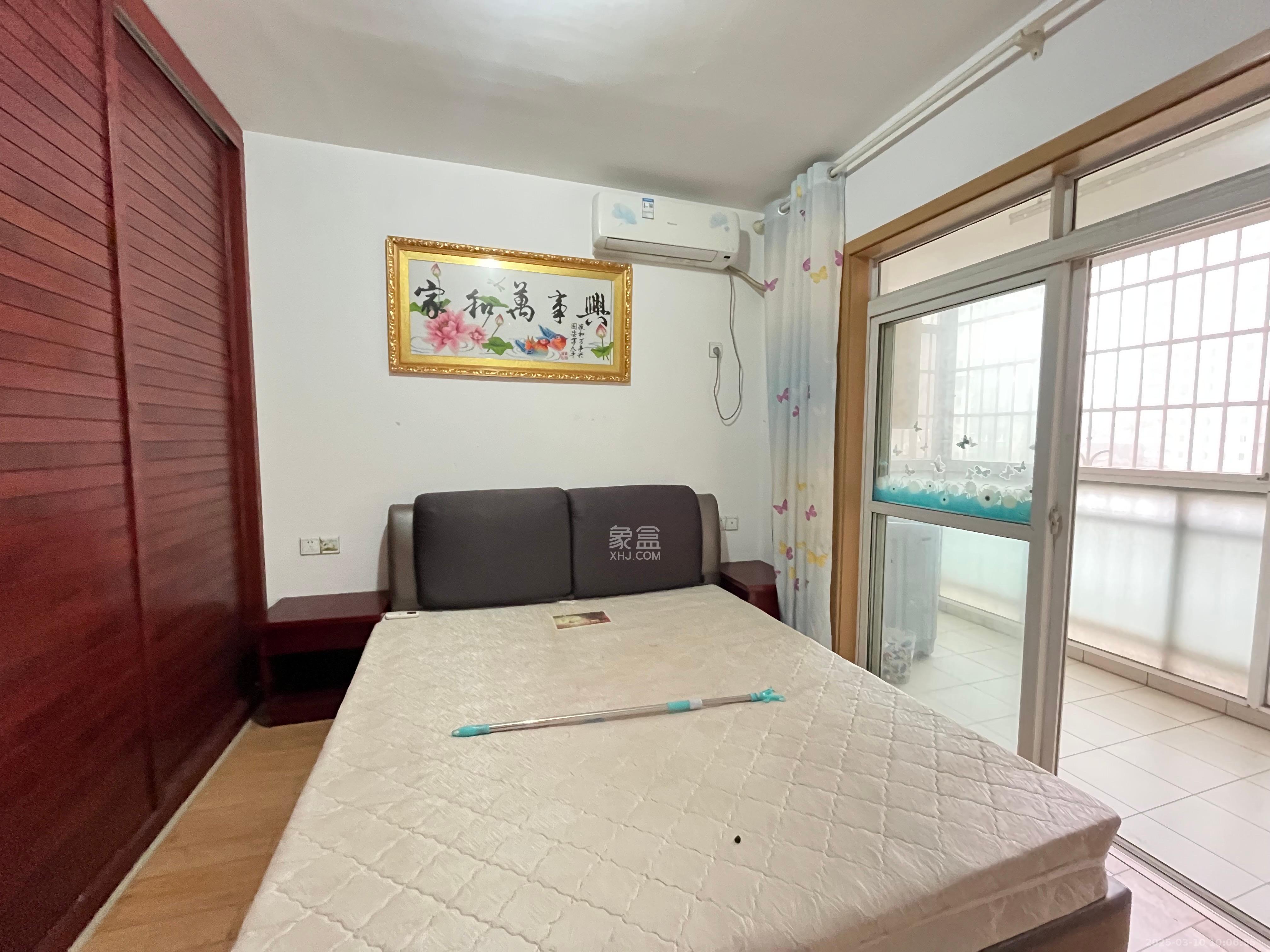 鑫天山城明珠 4室2厅2卫 1700.0元/月 鑫天山城明珠 4室2厅2卫 1700.0元/月室内图