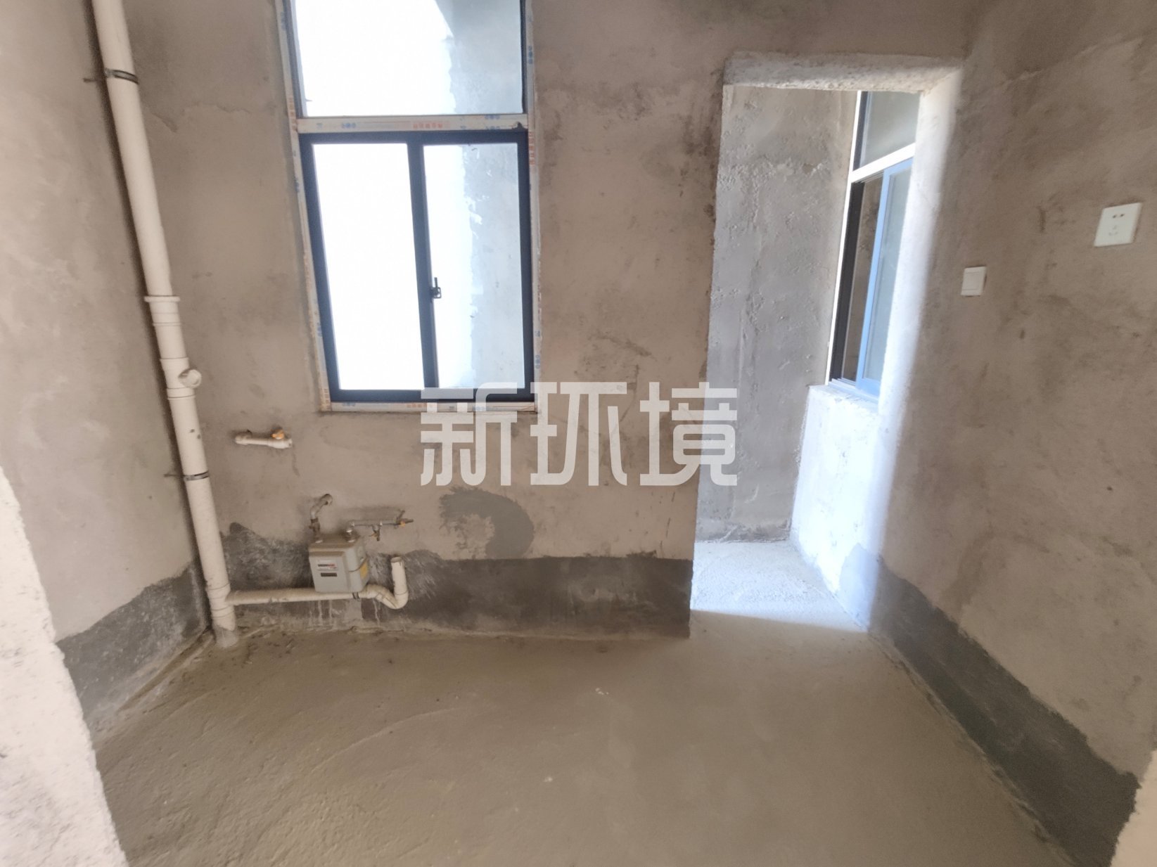 森林之家  3室2厅1卫   30.00万客厅