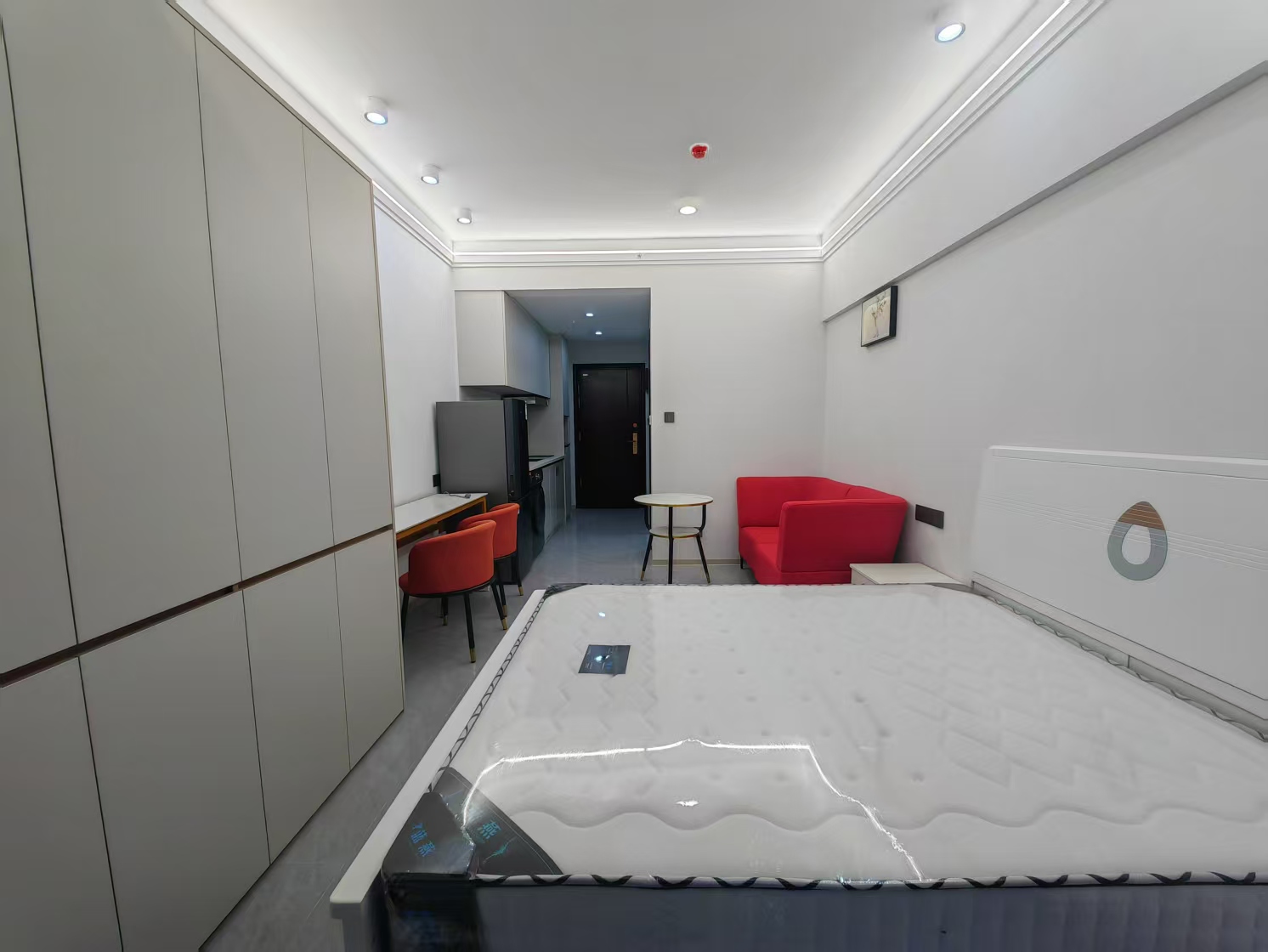 碧桂园壹中心 1室1厅1卫 1000.0元/月 碧桂园壹中心 1室1厅1卫 1000.0元/月室内图