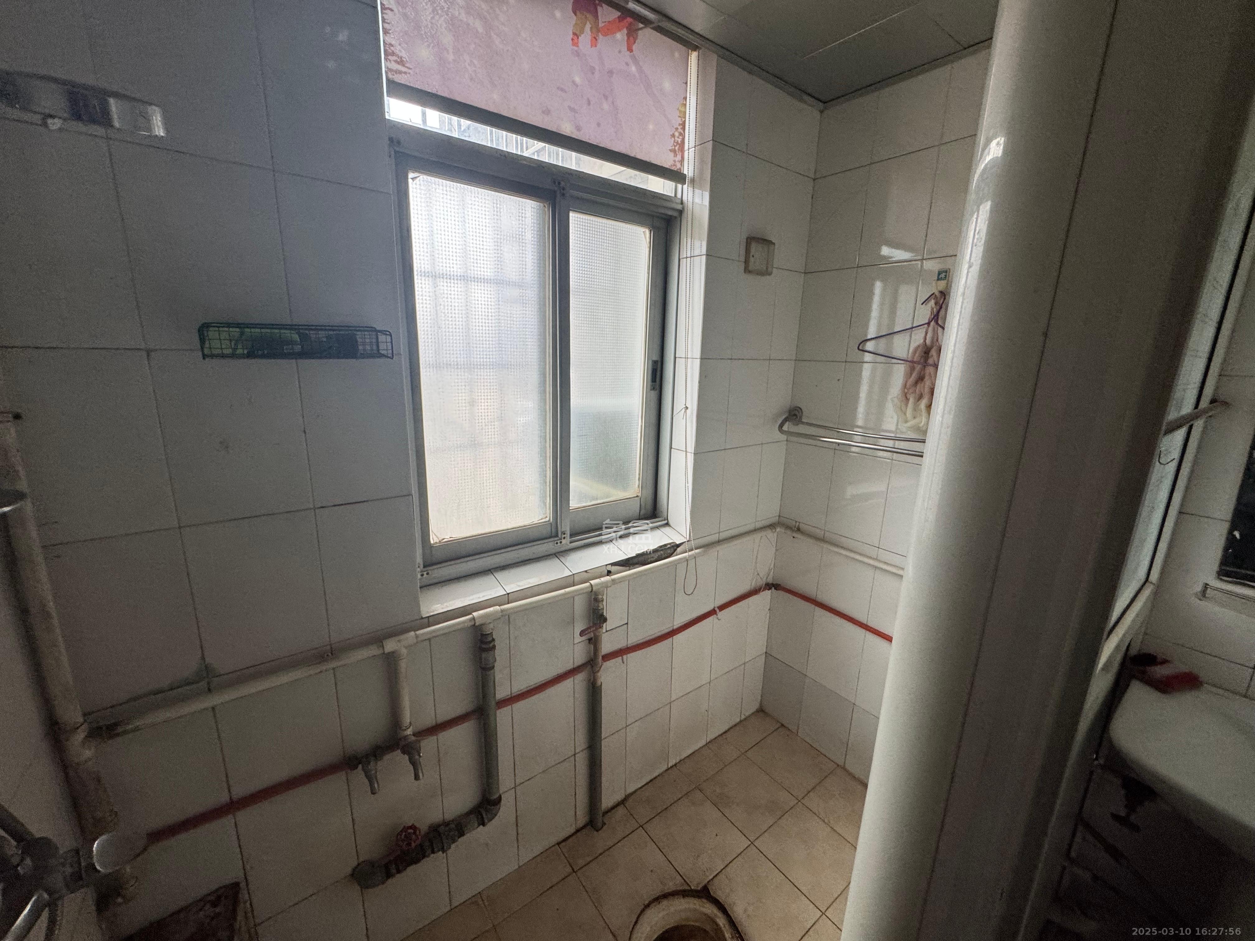 长沙机床厂宿舍 3室2厅1卫 1500.0元/月 长沙机床厂宿舍 3室2厅1卫 1500.0元/月室内图