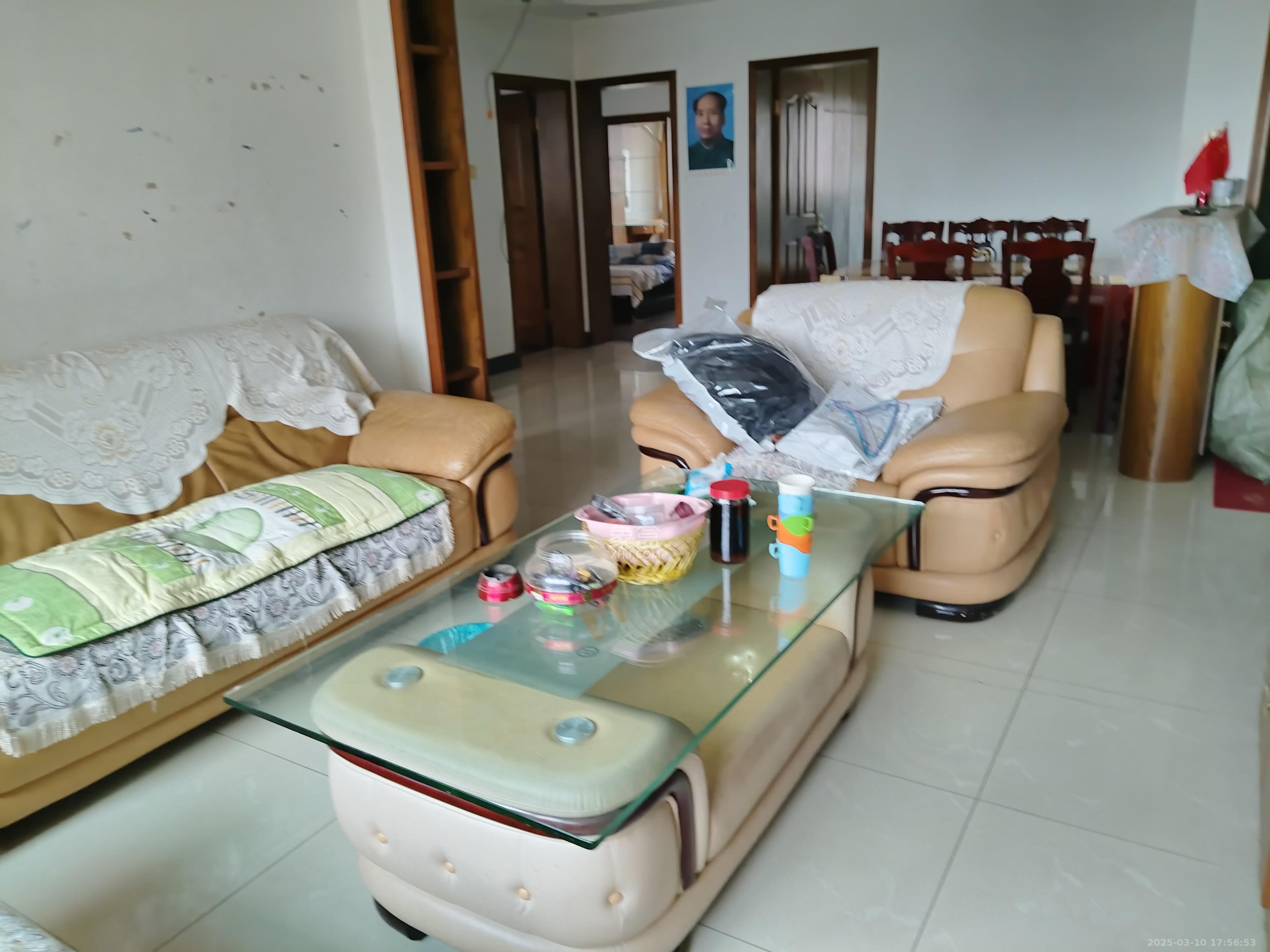 丽都苑  3室2厅1卫    1500.0元/月室内图