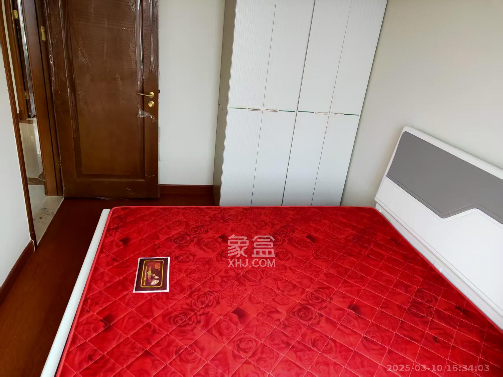 恒大华府  3室2厅2卫   1500.00元/月室内图