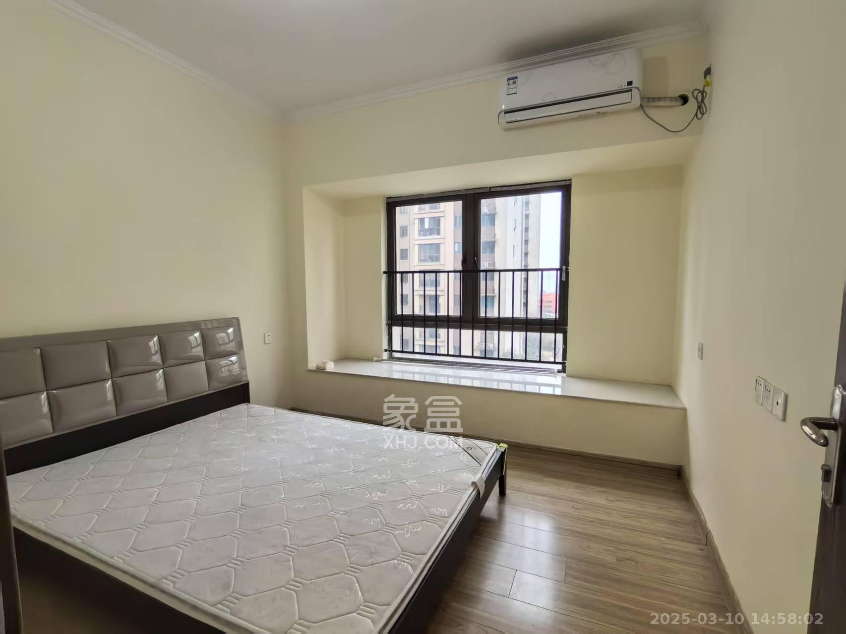 碧桂园公园壹号(凯怡茗苑) 3室2厅1卫 1600.0元/月 碧桂园公园壹号(凯怡茗苑) 3室2厅1卫 1600.0元/月室内图