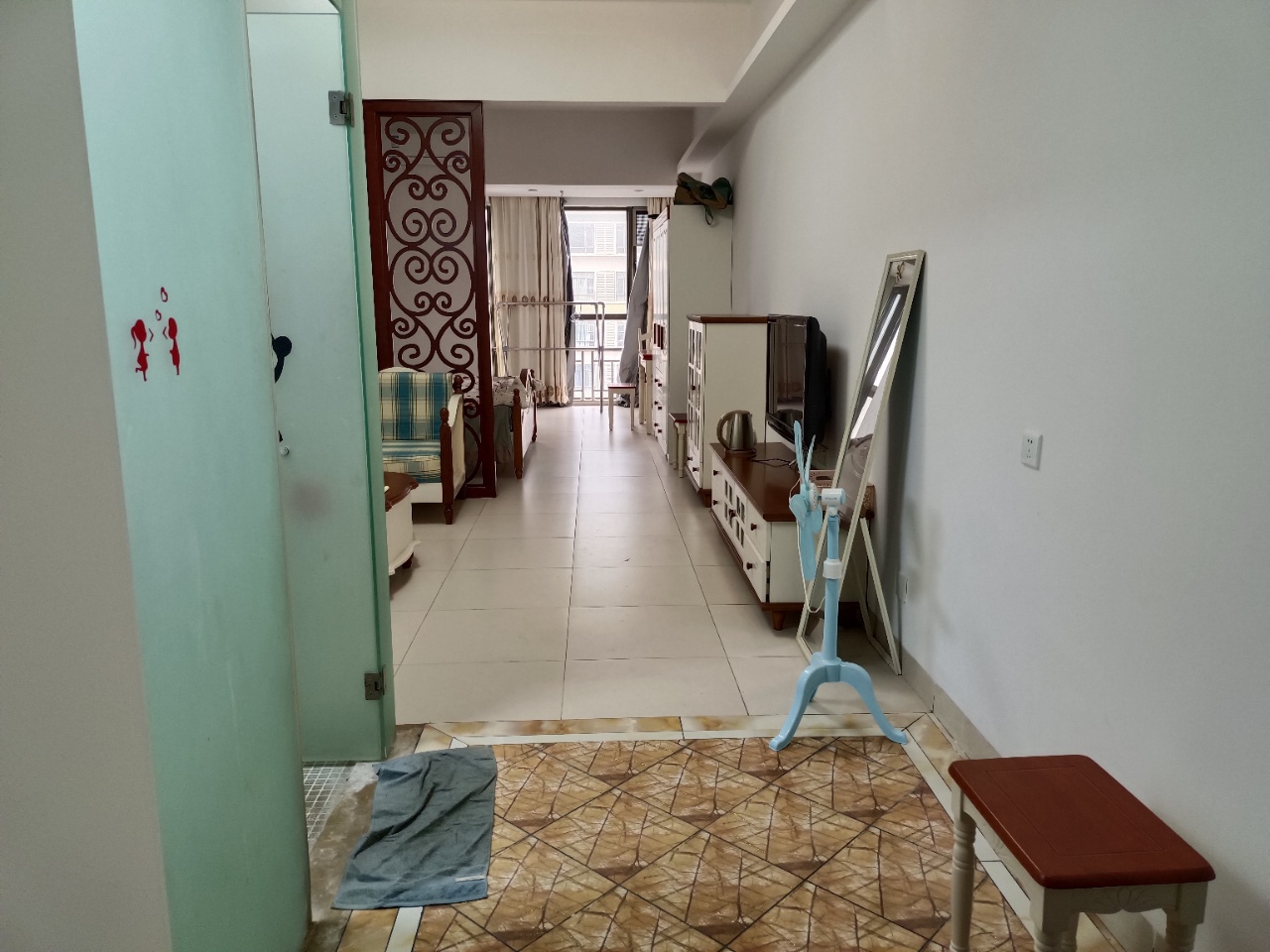 海岸壹号 1室1厅1卫 100.0万 海岸壹号 1室1厅1卫 100.0万室内图