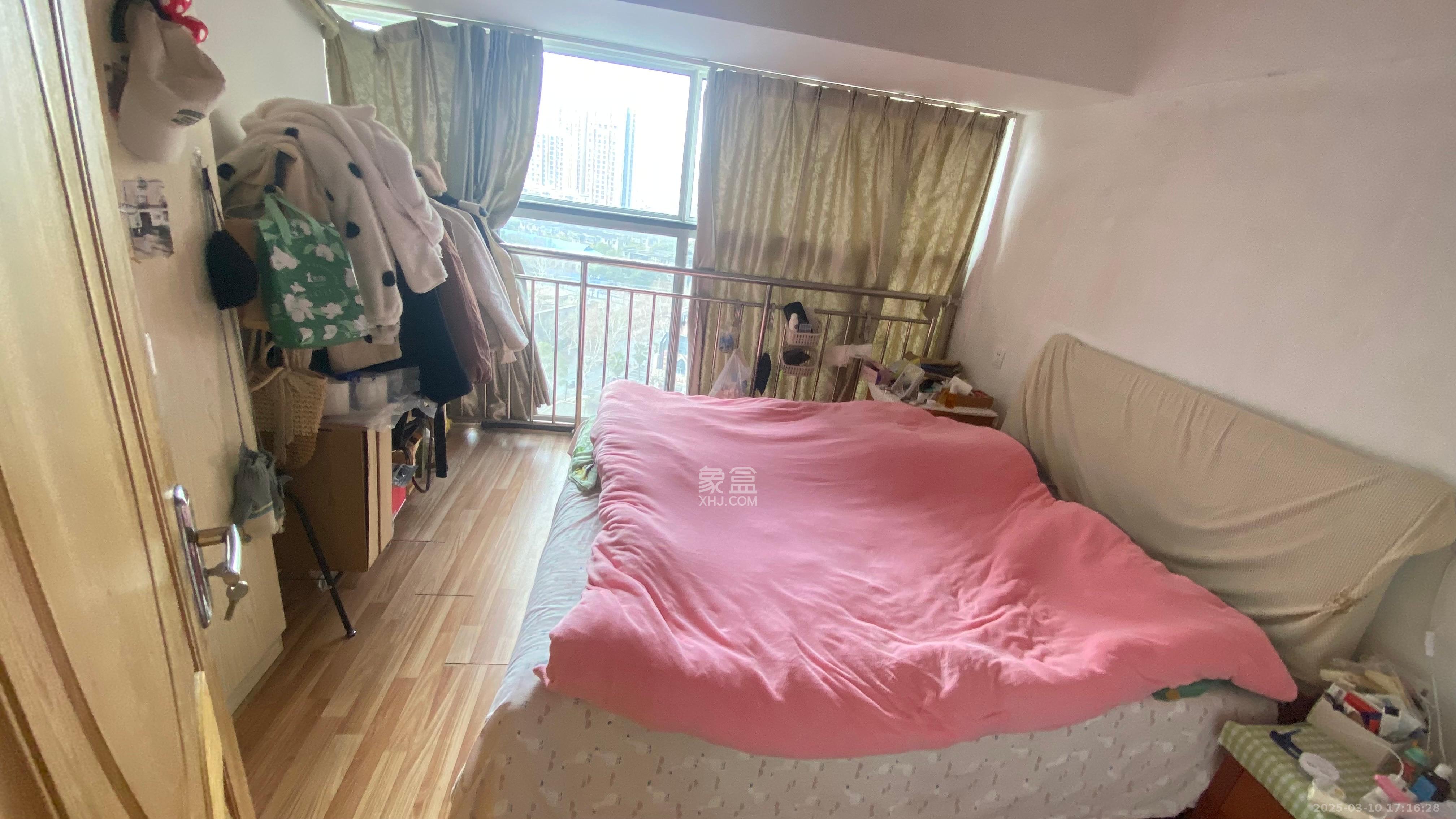 金色loft（鑫秋大厦）  2室1厅1卫   1930.00元/月室内图