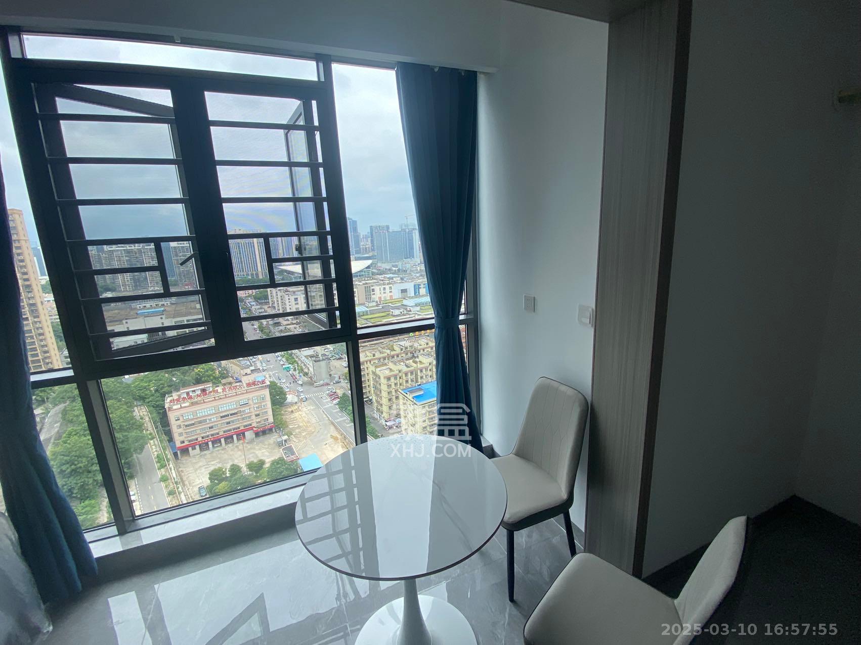 裕天国际商汇中心 1室0厅0卫 1500.0元/月 裕天国际商汇中心 1室0厅0卫 1500.0元/月室内图