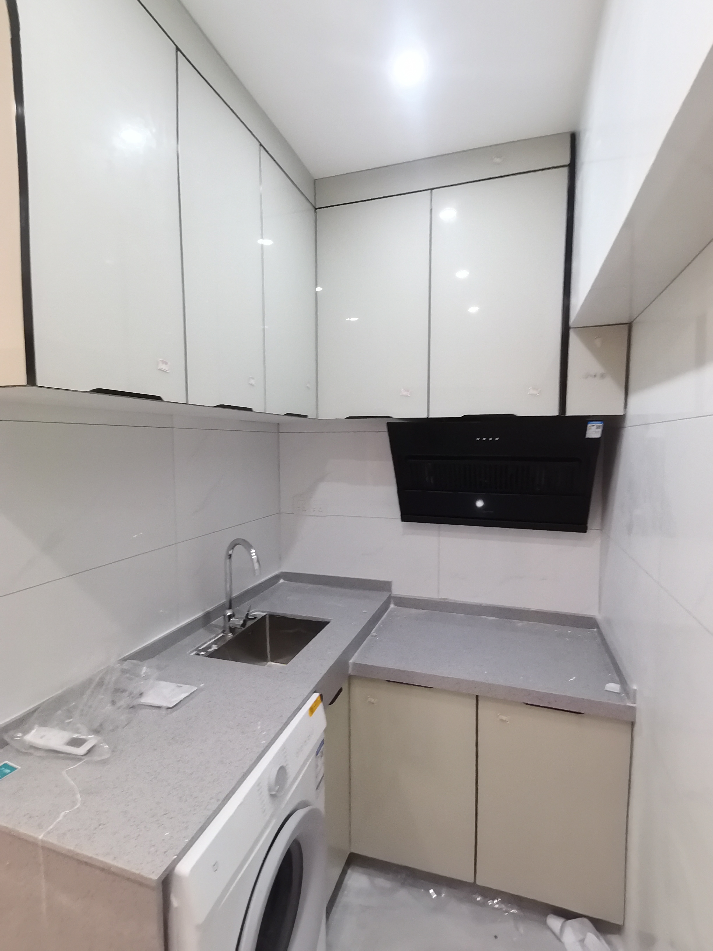 龙湖光年 1室1厅1卫 1700.0元/月 龙湖光年 1室1厅1卫 1700.0元/月室内图