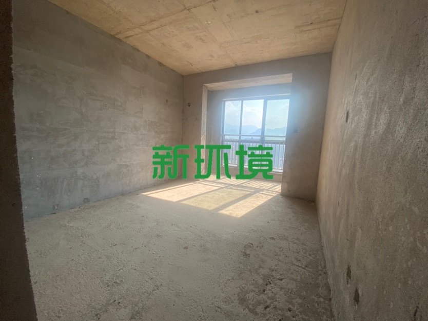 澧水广场  7室3厅3卫    126.8万 澧水广场  7室3厅3卫    126.8万客厅