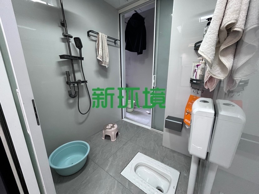 锦绣公馆  4室2厅2卫   78.80万客厅