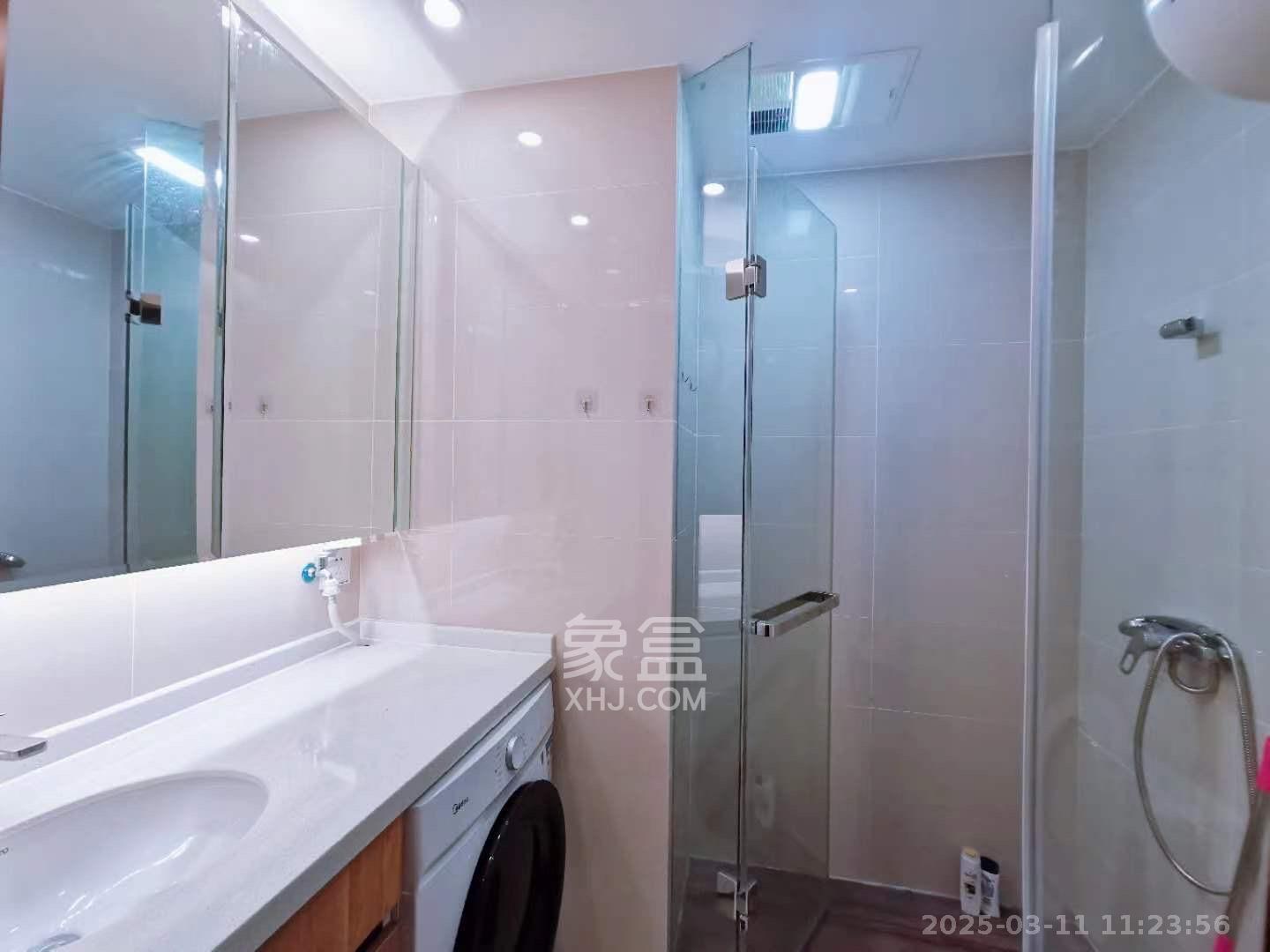 远洋外滩壹号 1室1厅1卫 2400.0元/月 远洋外滩壹号 1室1厅1卫 2400.0元/月室内图