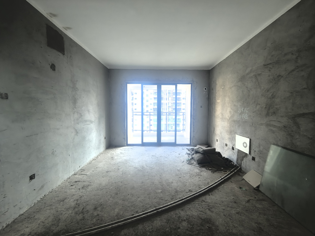 颐养公社阳光城 3室2厅1卫 150.0万 颐养公社阳光城 3室2厅1卫 150.0万室内图