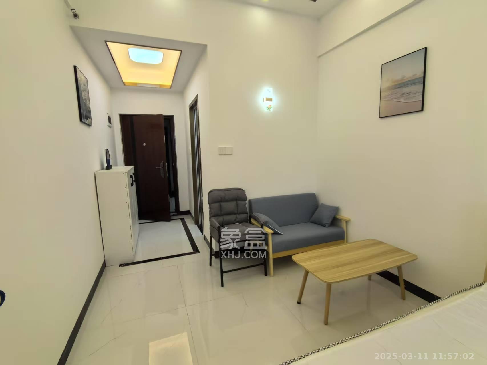 阿舍南2号(花之林大厦)  1室1厅1卫    900.0元/月 阿舍南2号(花之林大厦)  1室1厅1卫    900.0元/月室内图