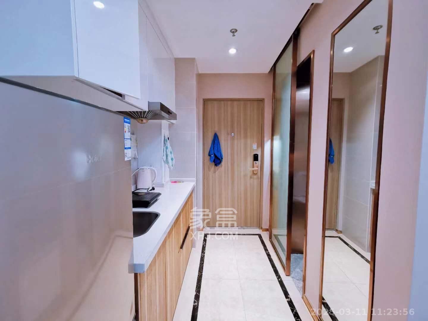 远洋外滩壹号 1室1厅1卫 2400.0元/月 远洋外滩壹号 1室1厅1卫 2400.0元/月室内图