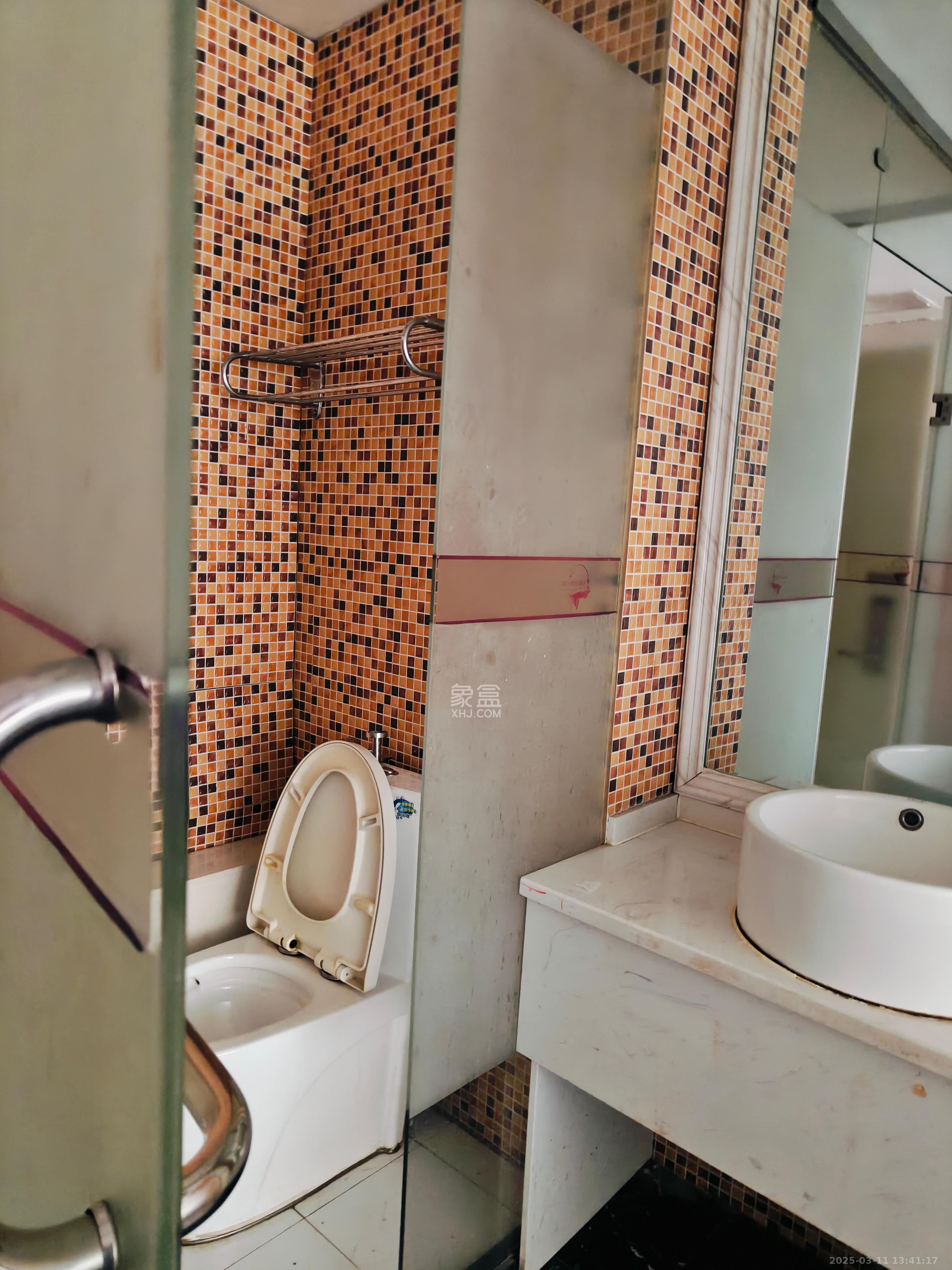 御溪国际 1室1厅1卫 1200.0元/月 御溪国际 1室1厅1卫 1200.0元/月室内图