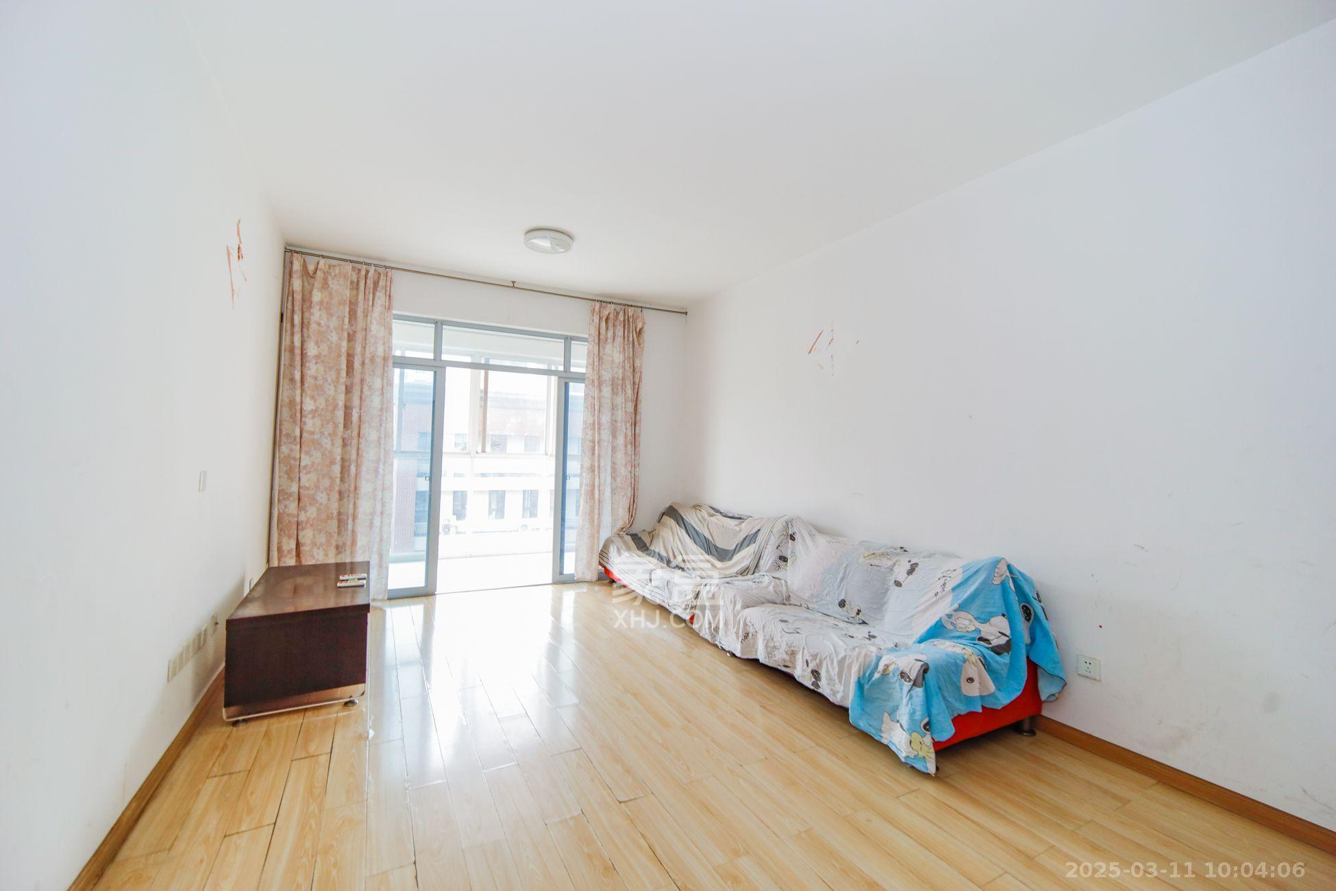 天天向上 2室1厅1卫 1900.0元/月 天天向上 2室1厅1卫 1900.0元/月室内图