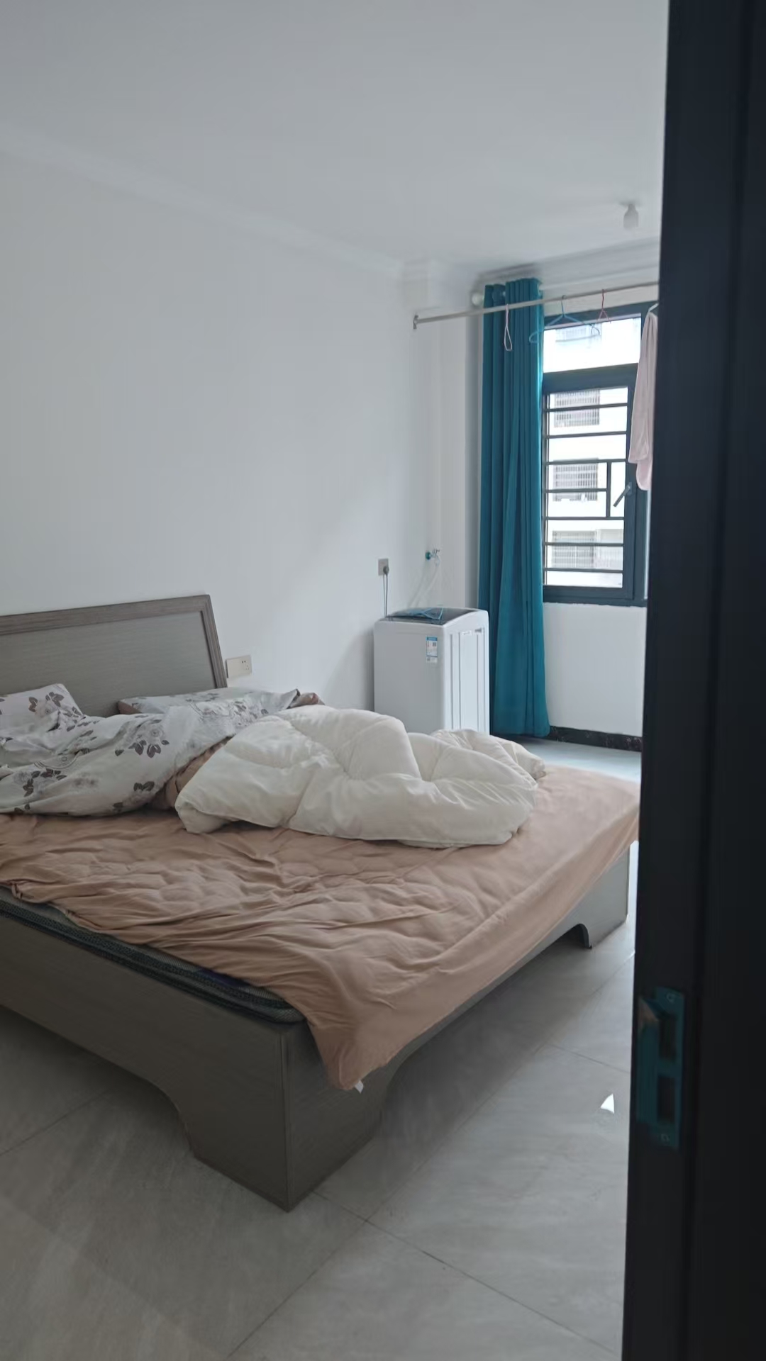 南垅社区（A区）  2室1厅1卫    900.0元/月室内图