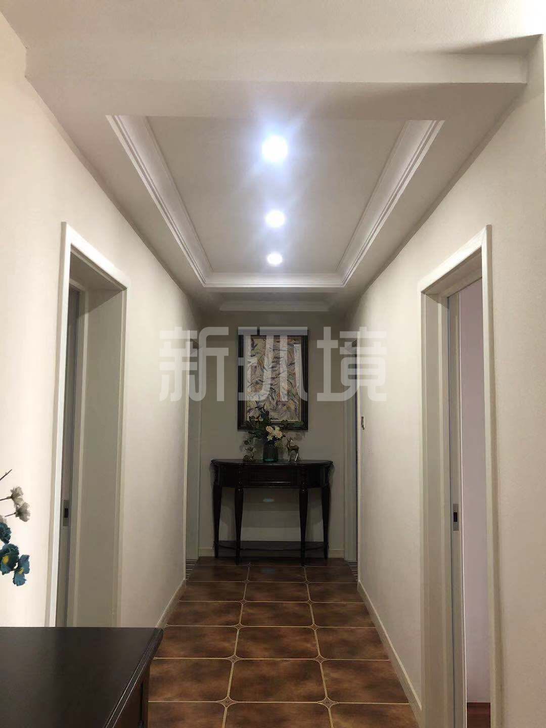 天门壹号  4室2厅2卫    92.8万 天门壹号  4室2厅2卫    92.8万客厅