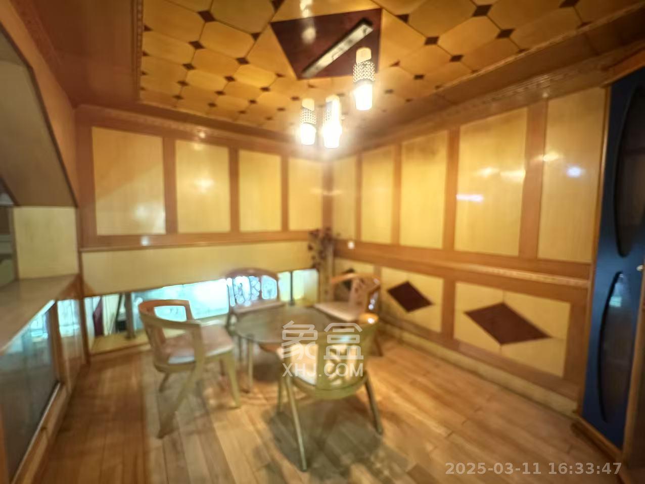 建丰公寓（长沙卷烟厂宿舍）  4室3厅1卫   2600.00元/月室内图