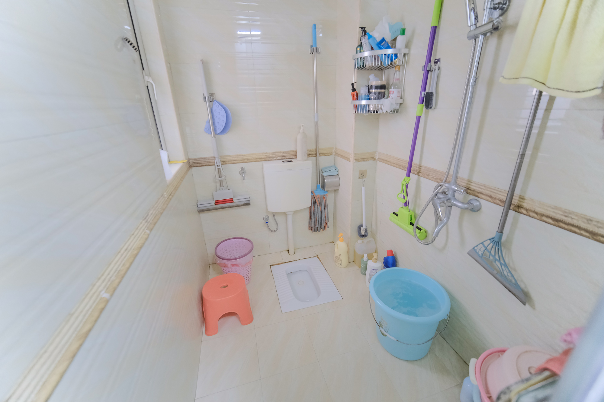 红树湾  2室2厅1卫   59.50万卫生间