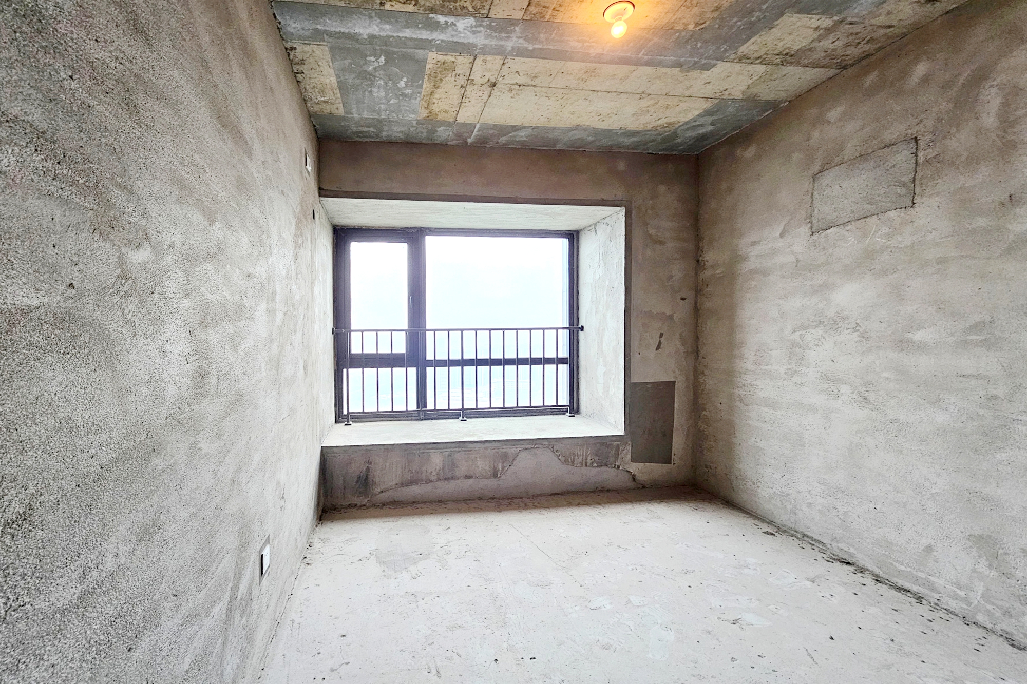明昇壹城（明昇时代广场）二期  3室2厅2卫   163.00万其他