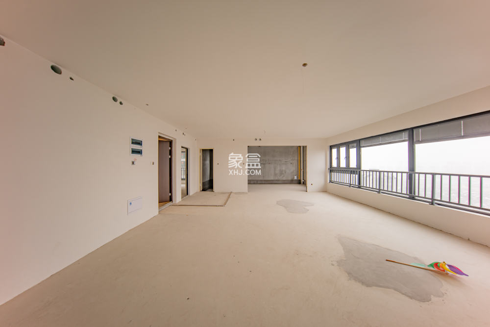 建投象山国际  5室2厅3卫    212.0万