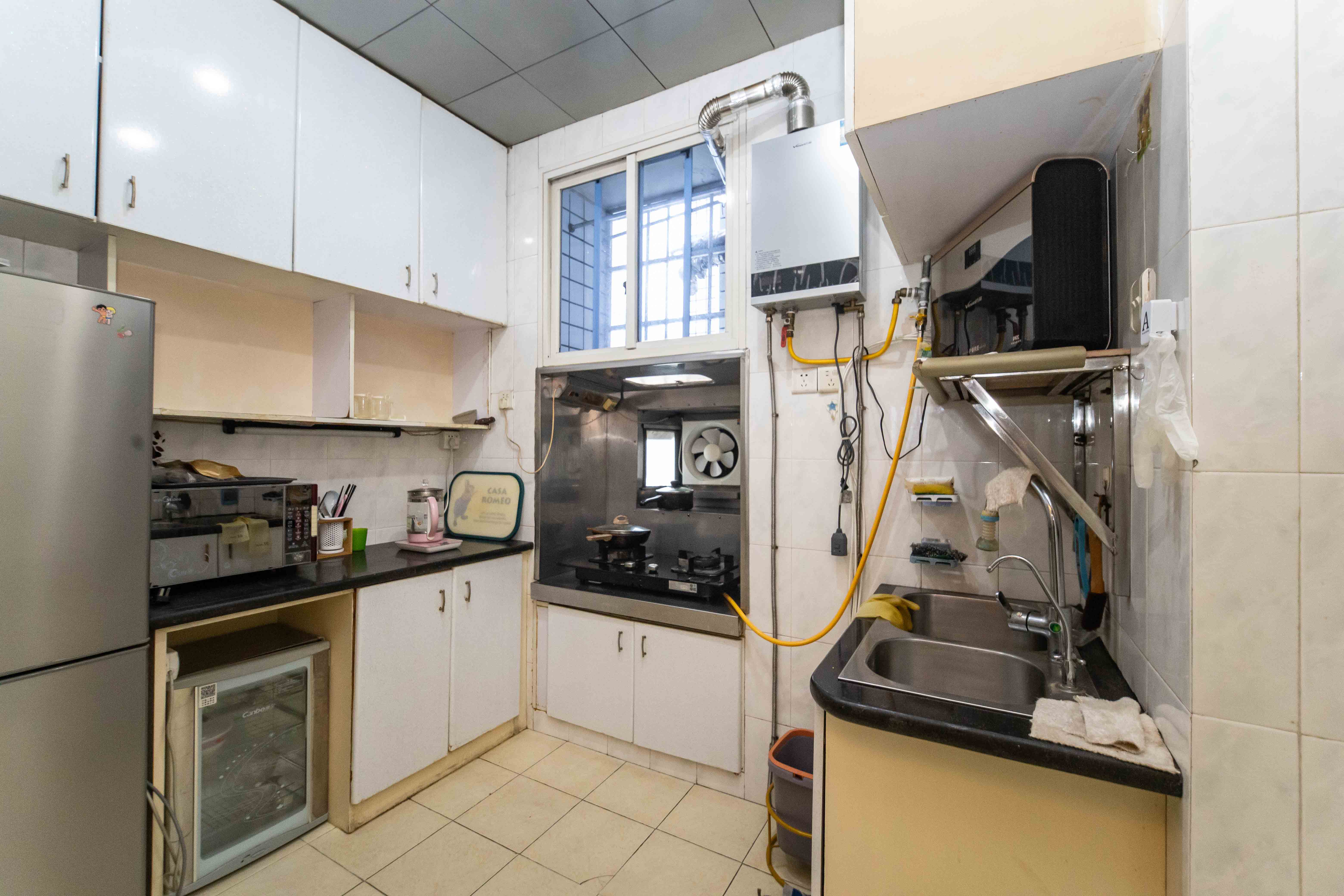 高速公路管理局宿舍 3室2厅2卫 68.8万 高速公路管理局宿舍 3室2厅2卫 68.8万厨房