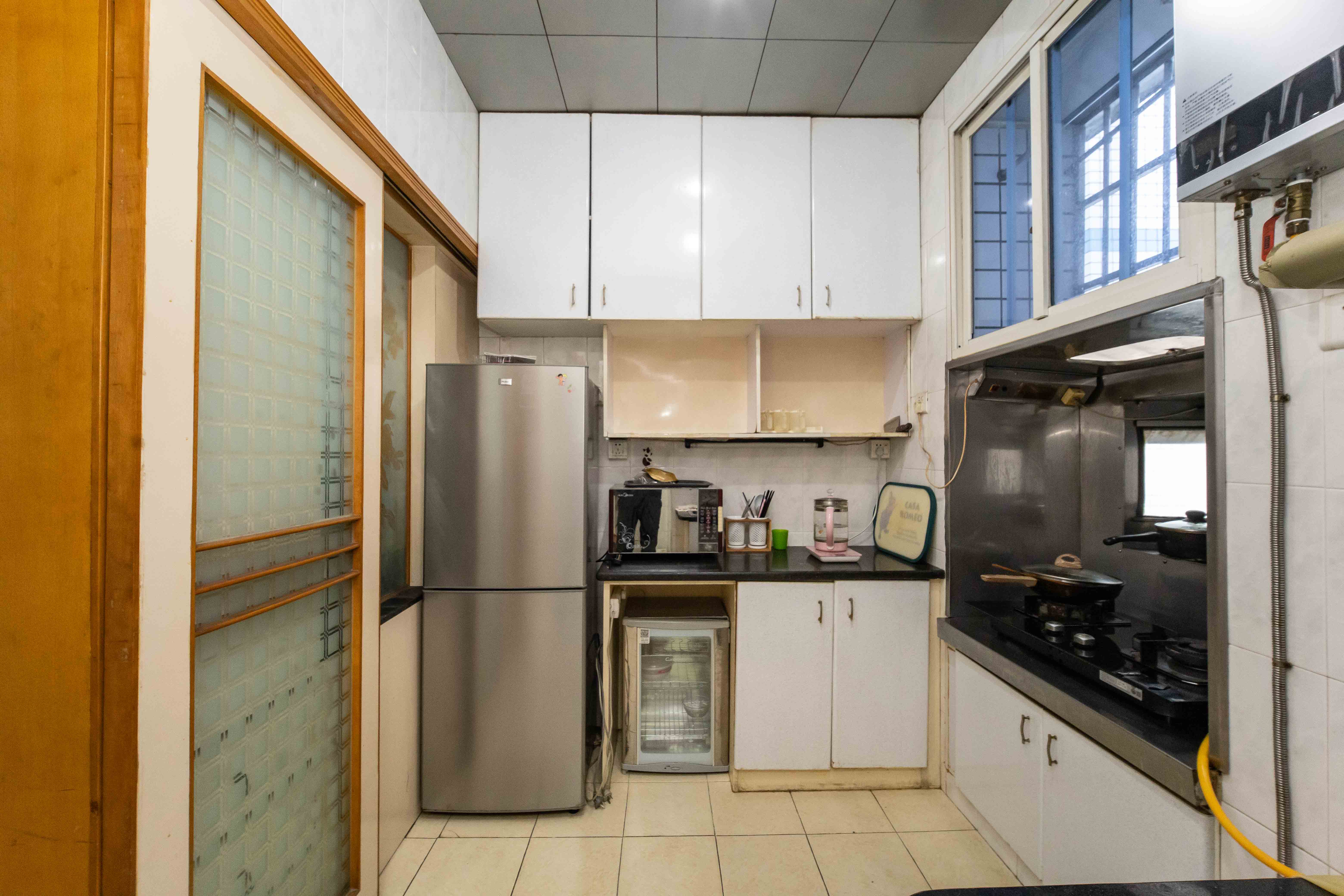 高速公路管理局宿舍 3室2厅2卫 68.8万 高速公路管理局宿舍 3室2厅2卫 68.8万厨房