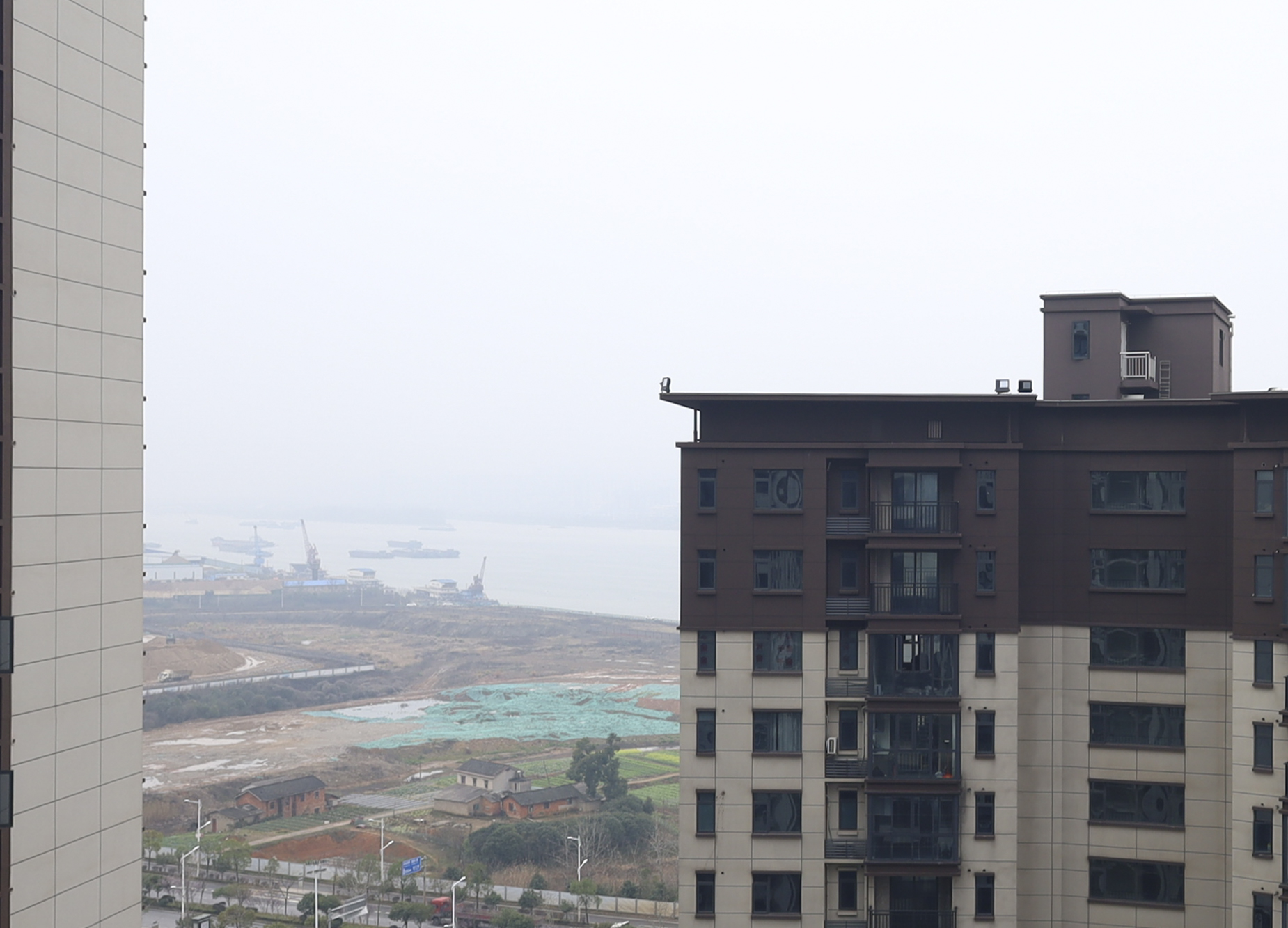 日盛湖湘府 4室2厅2卫 75.0万 日盛湖湘府 4室2厅2卫 75.0万其他