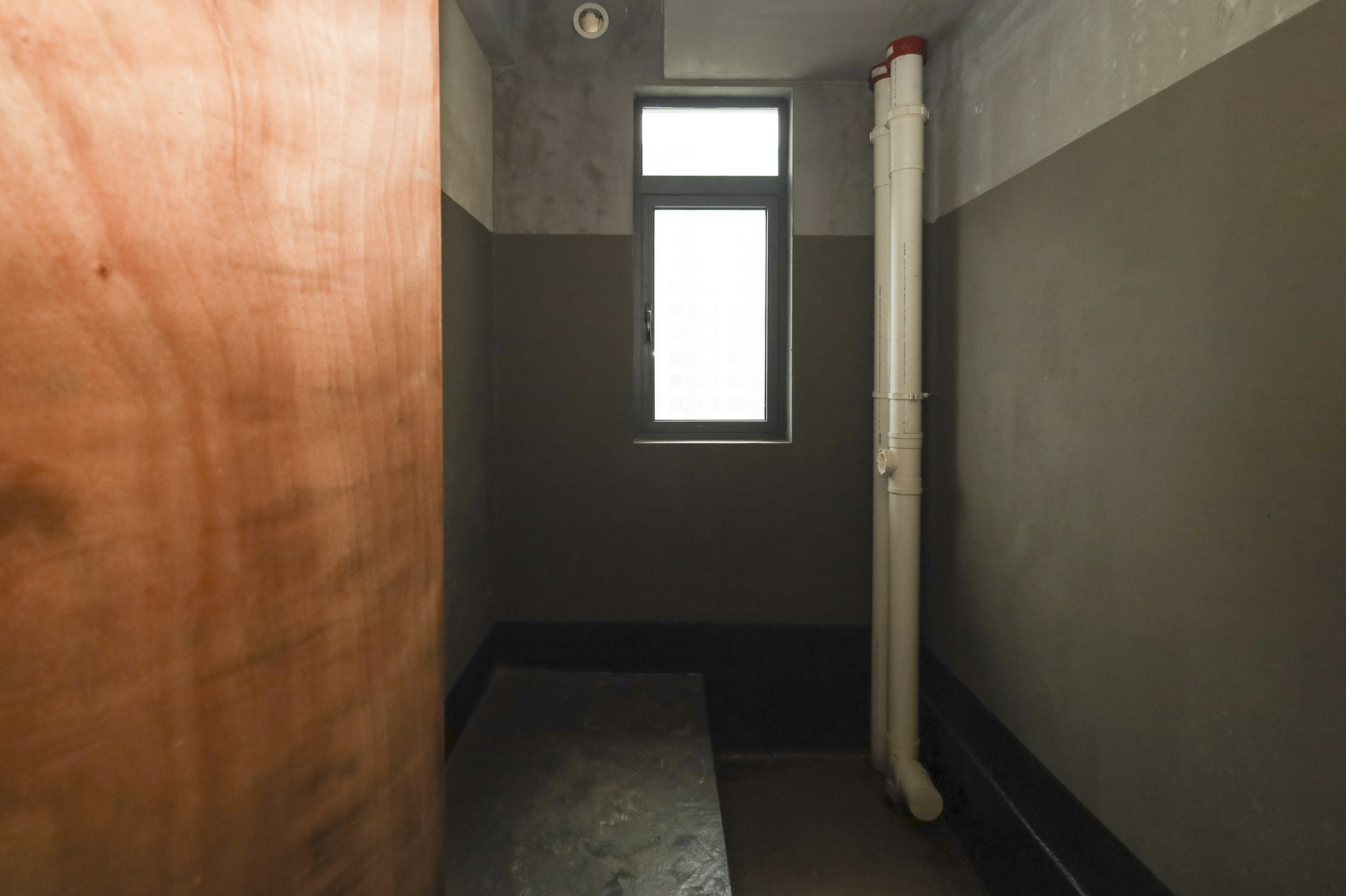 日盛湖湘府 4室2厅2卫 75.0万 日盛湖湘府 4室2厅2卫 75.0万卫生间